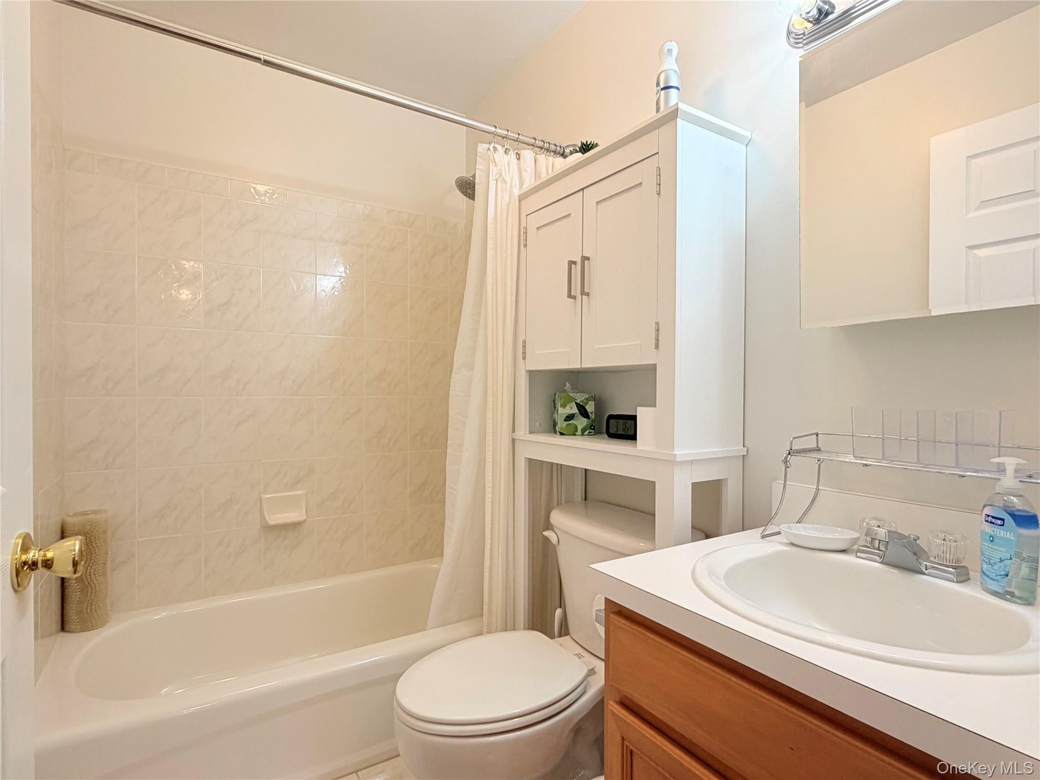 Single Family Lake Ridge Orange County, NY 10940, MLS-931152-13