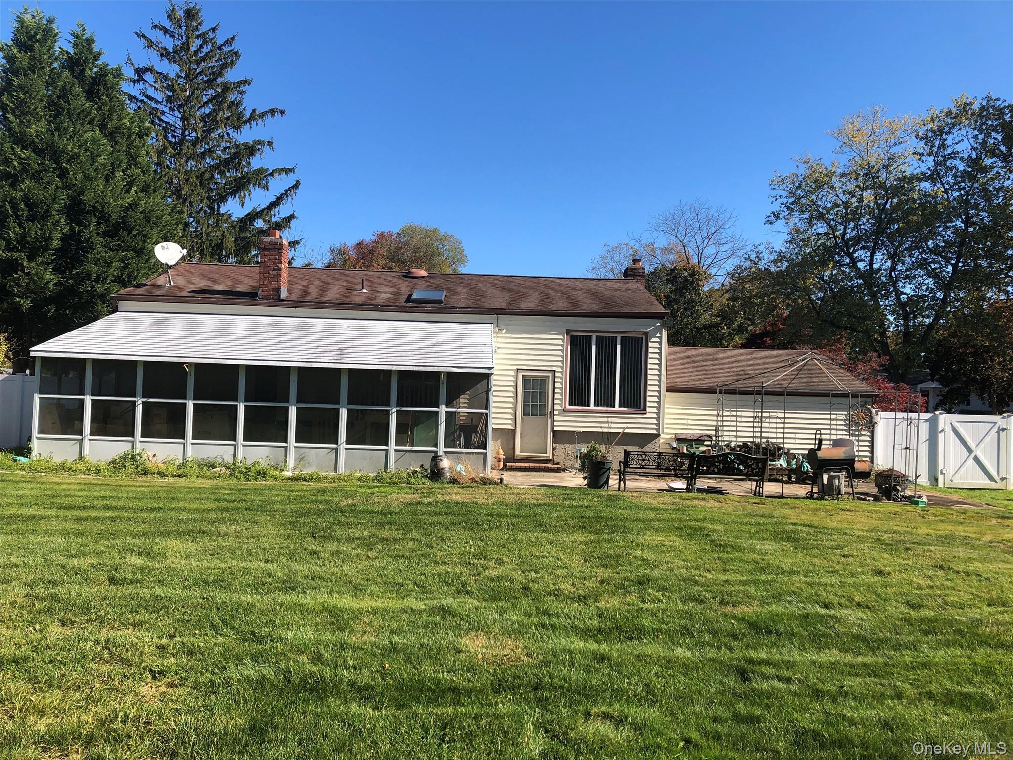 Single Family Nadine  Suffolk County, NY 11776, MLS-931164-11