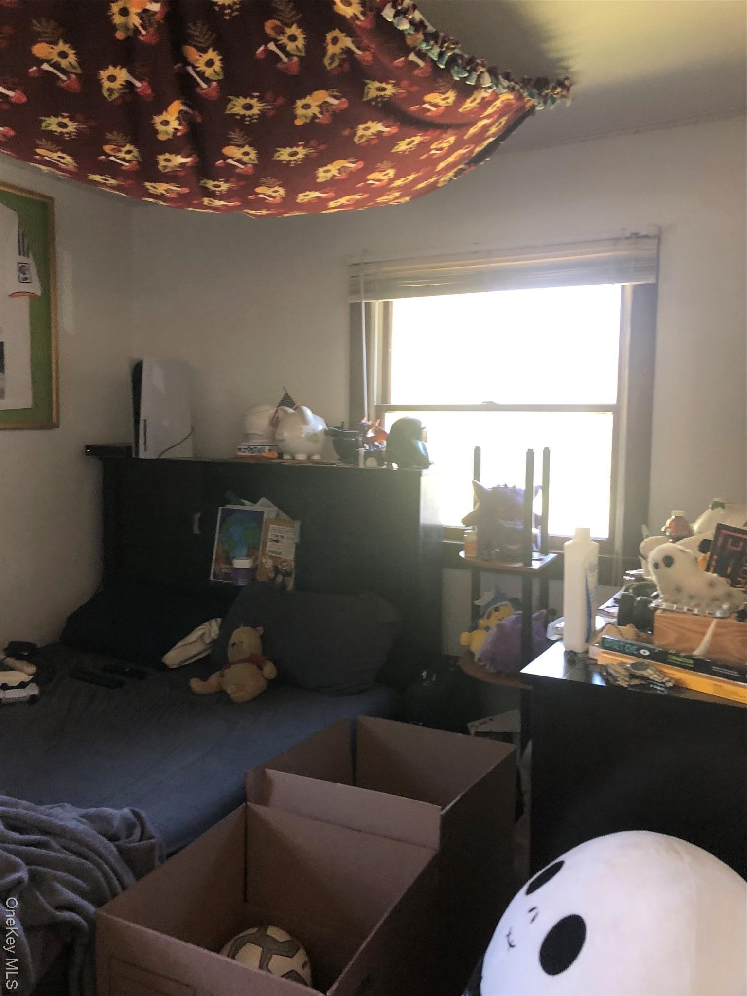 Single Family Nadine  Suffolk County, NY 11776, MLS-931164-30