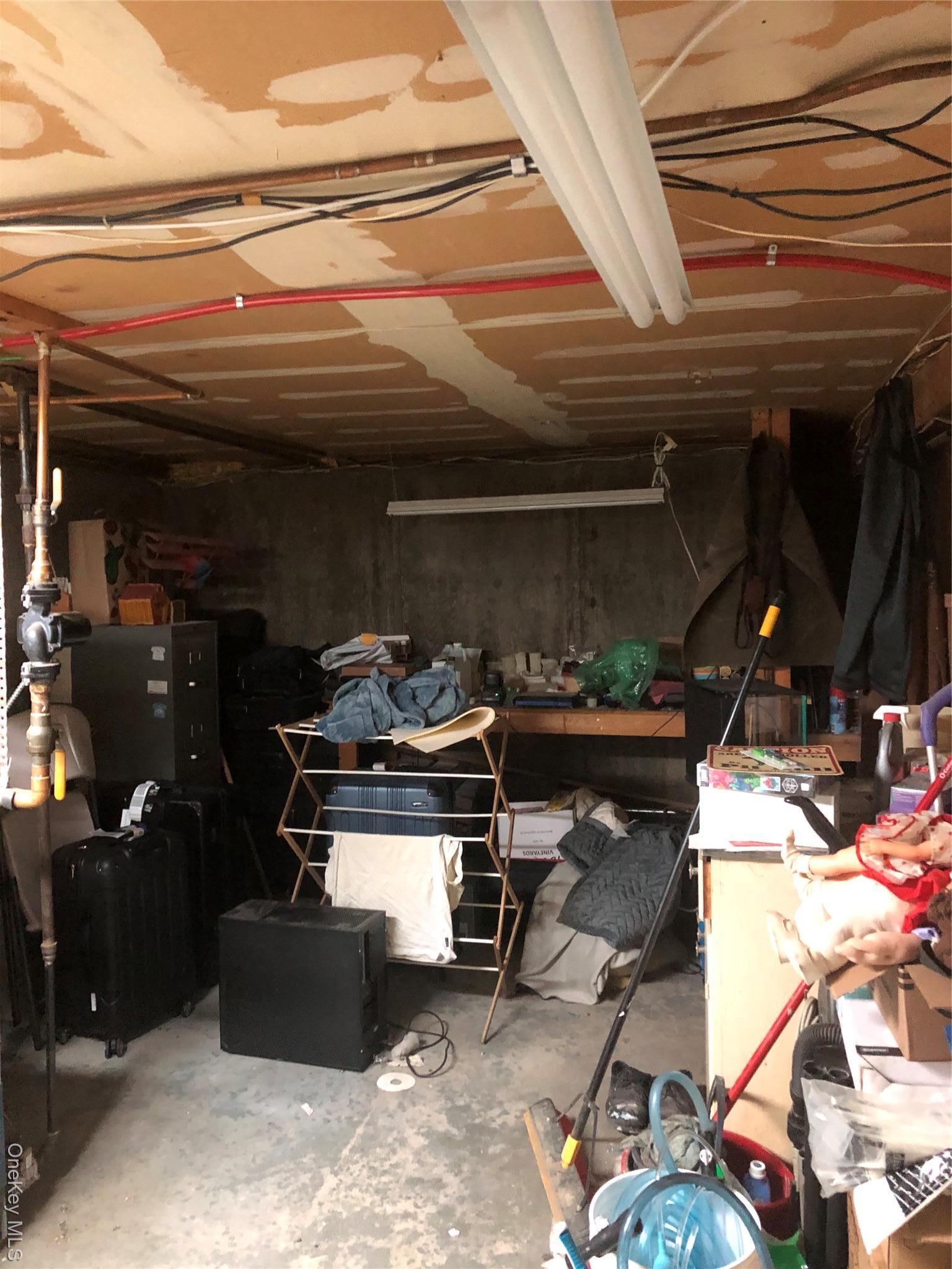 Single Family Nadine  Suffolk County, NY 11776, MLS-931164-43