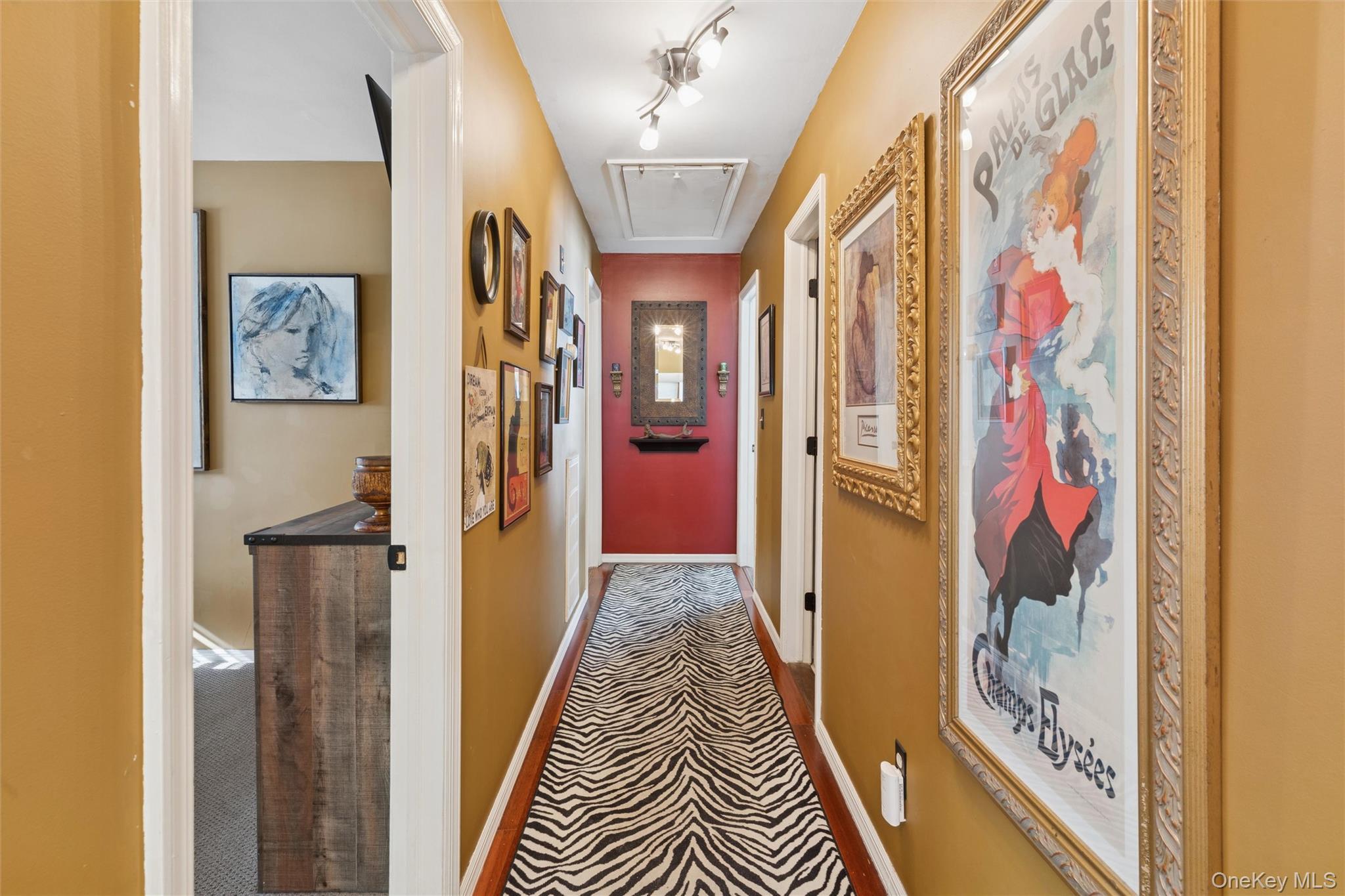 Single Family Grand Central  Suffolk County, NY 11701, MLS-931192-19