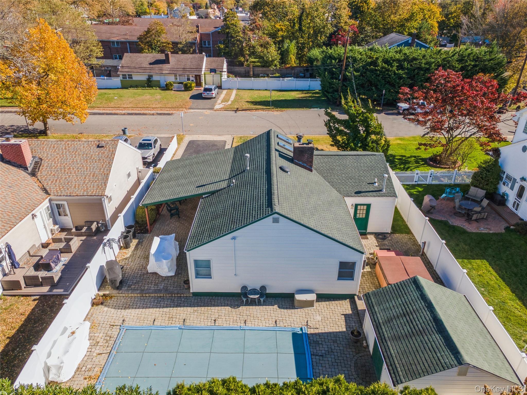 Single Family Grand Central  Suffolk County, NY 11701, MLS-931192-26