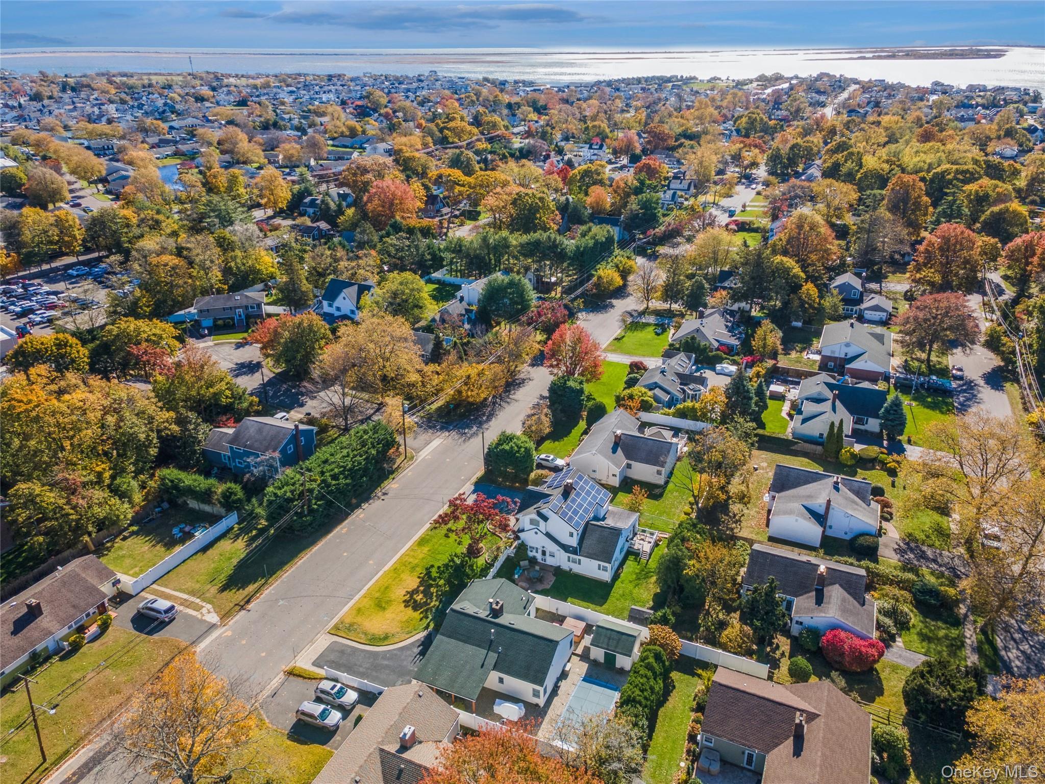 Single Family Grand Central  Suffolk County, NY 11701, MLS-931192-27