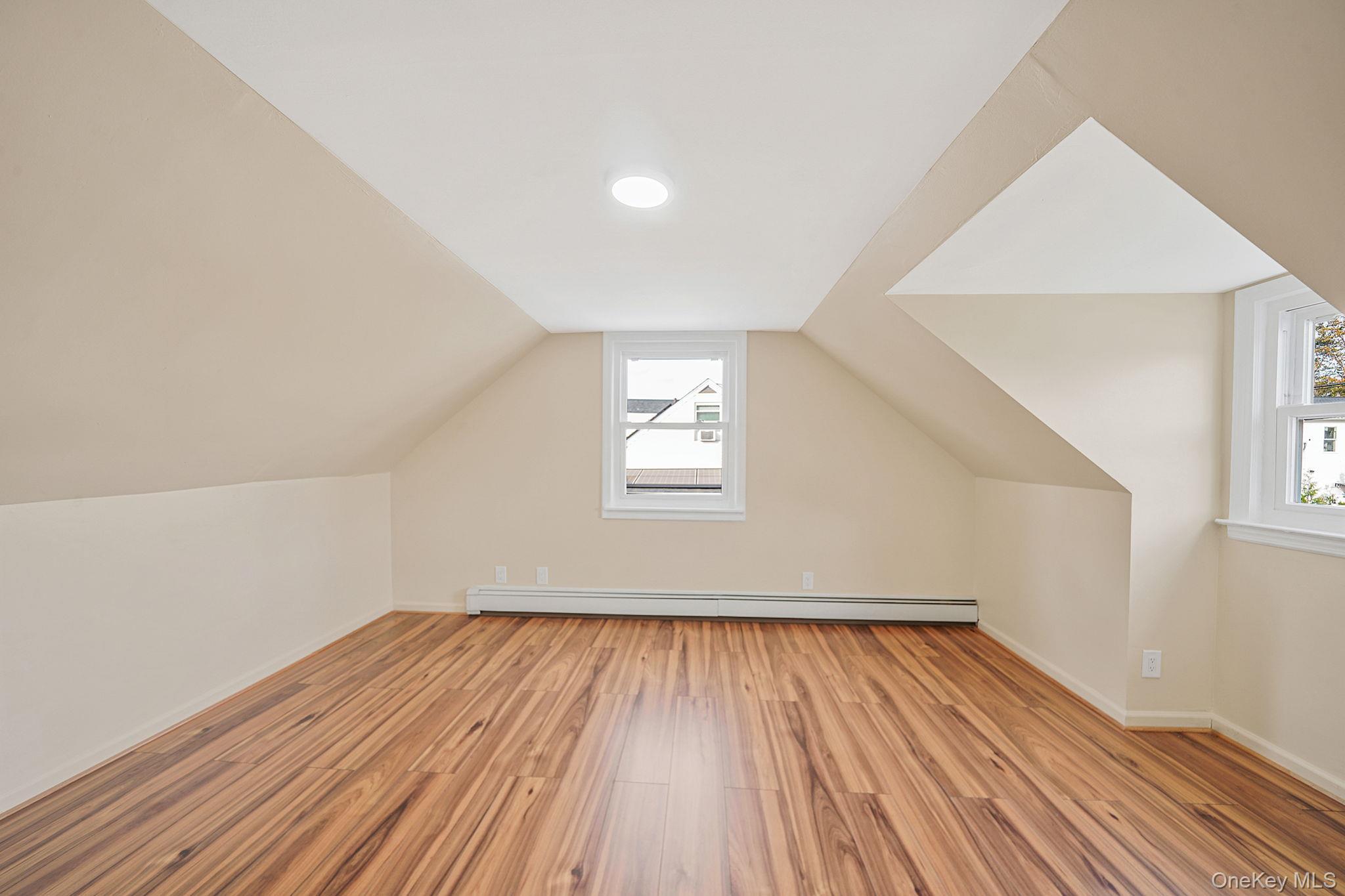 Single Family Denton Nassau County, NY 11575, MLS-931200-11