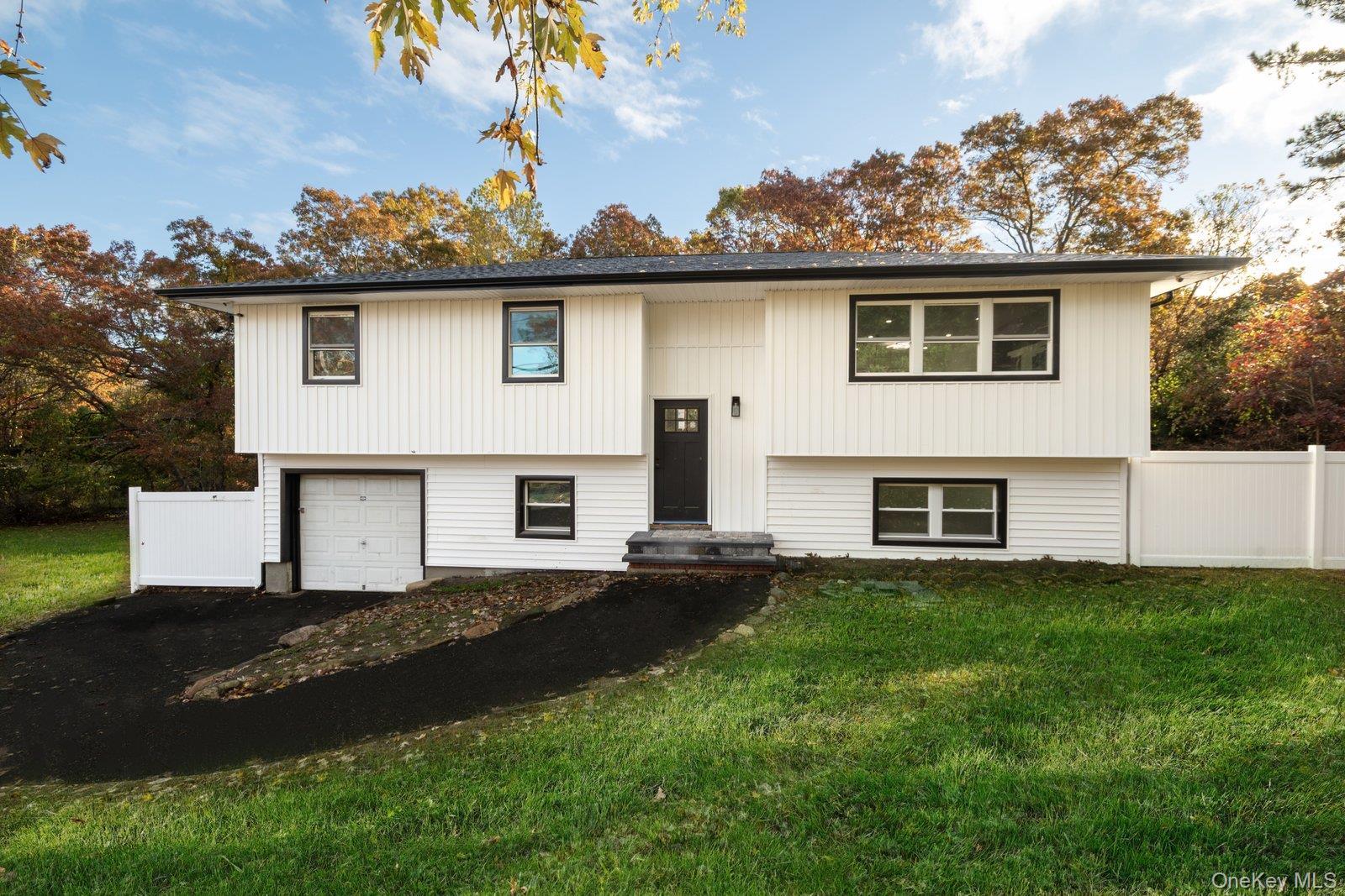 Single Family Titmus  Suffolk County, NY 11950, MLS-931218-28