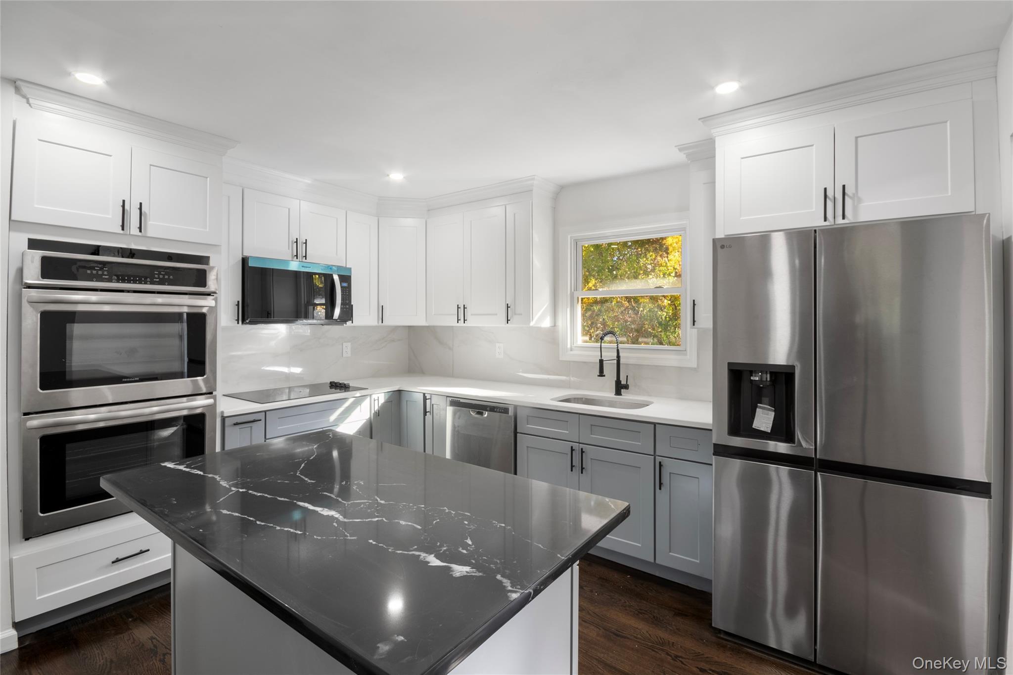 Single Family Titmus  Suffolk County, NY 11950, MLS-931218-7