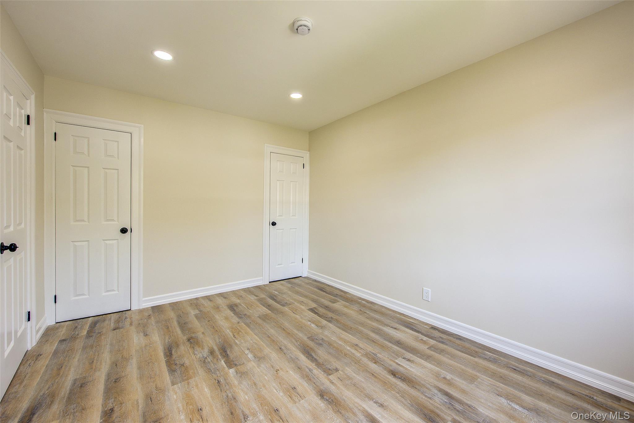 Single Family 159th  Queens, NY 11357, MLS-931240-25