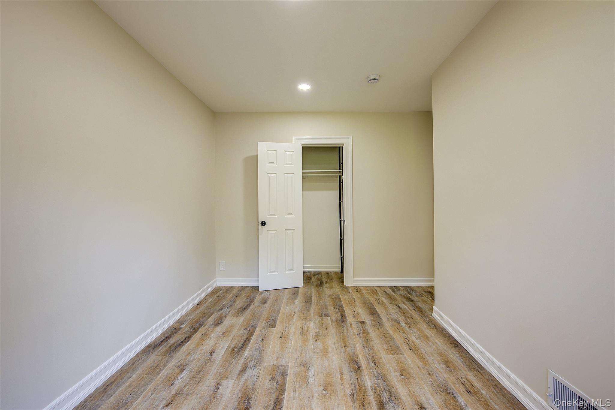 Single Family 159th  Queens, NY 11357, MLS-931240-28