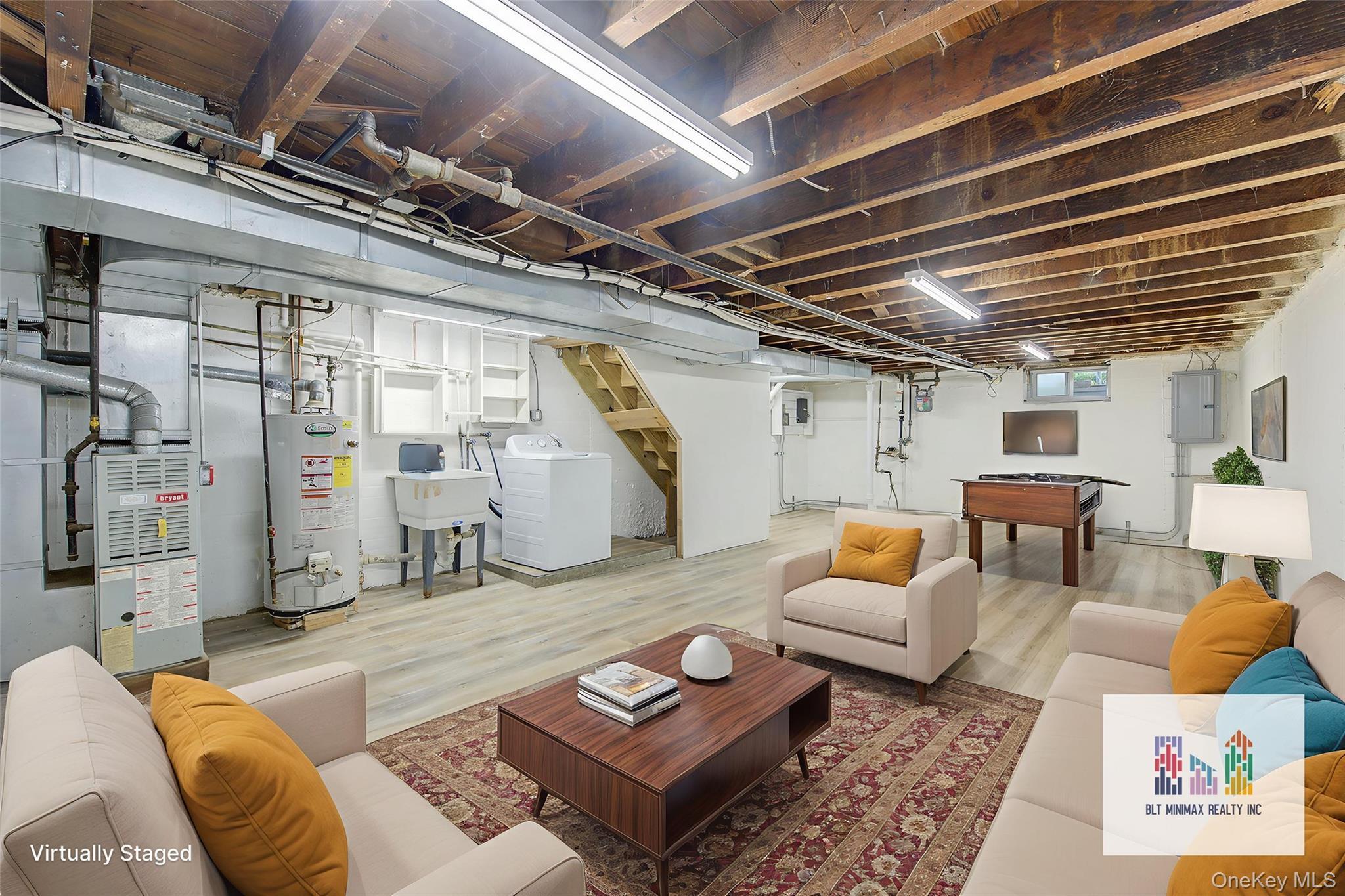 Single Family 159th  Queens, NY 11357, MLS-931240-35