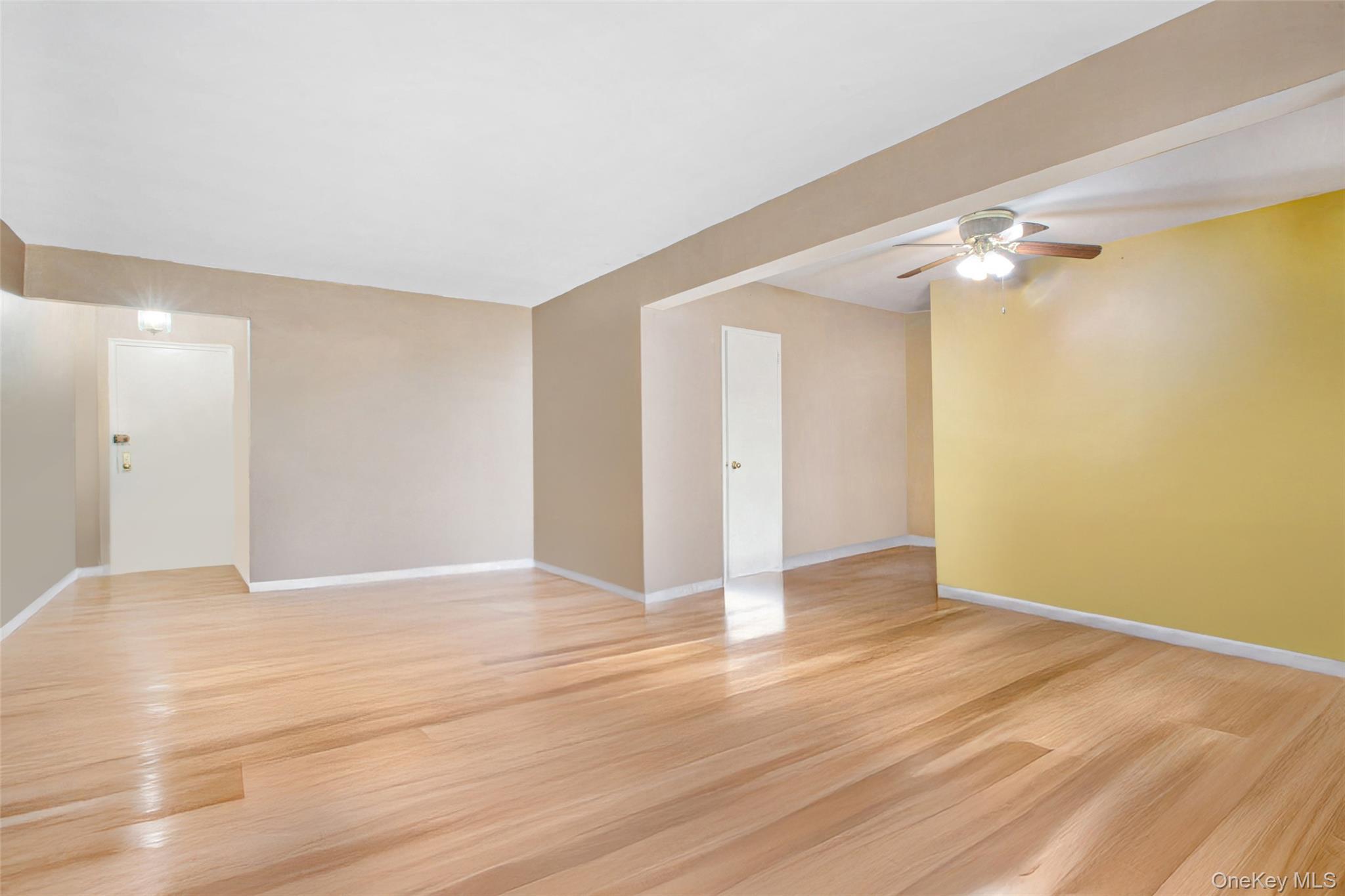 Coop Union Turnpike  Queens, NY 11364, MLS-931245-3