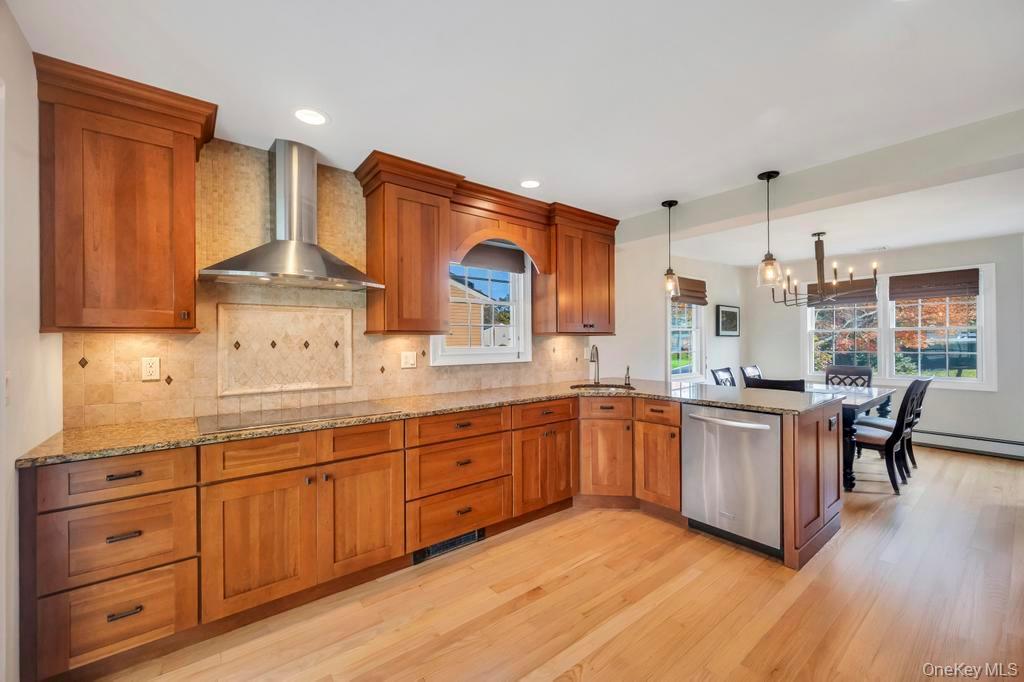 Single Family Devon Suffolk County, NY 11787, MLS-931259-6