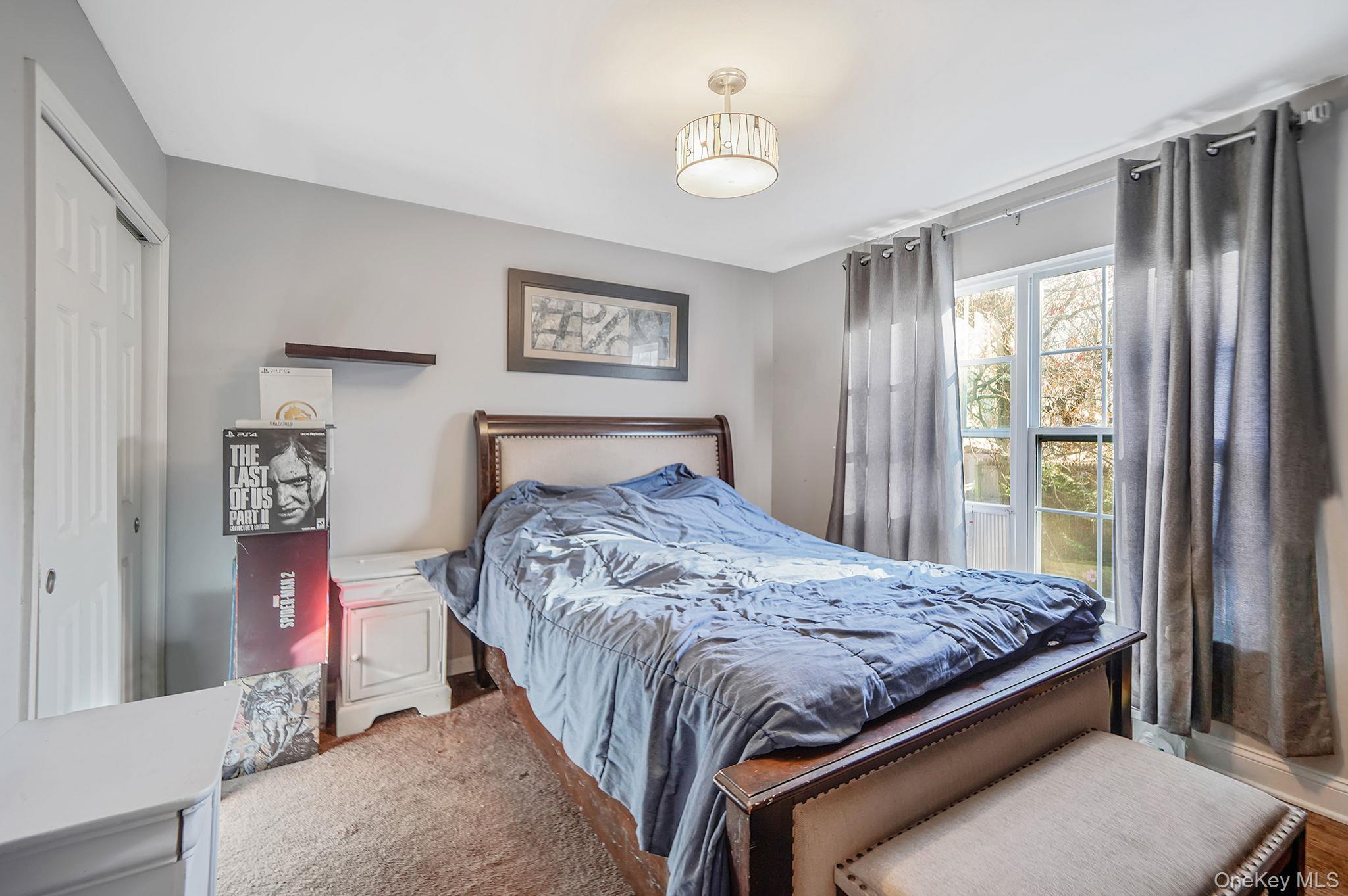 Single Family Bedford  Suffolk County, NY 11950, MLS-931262-16