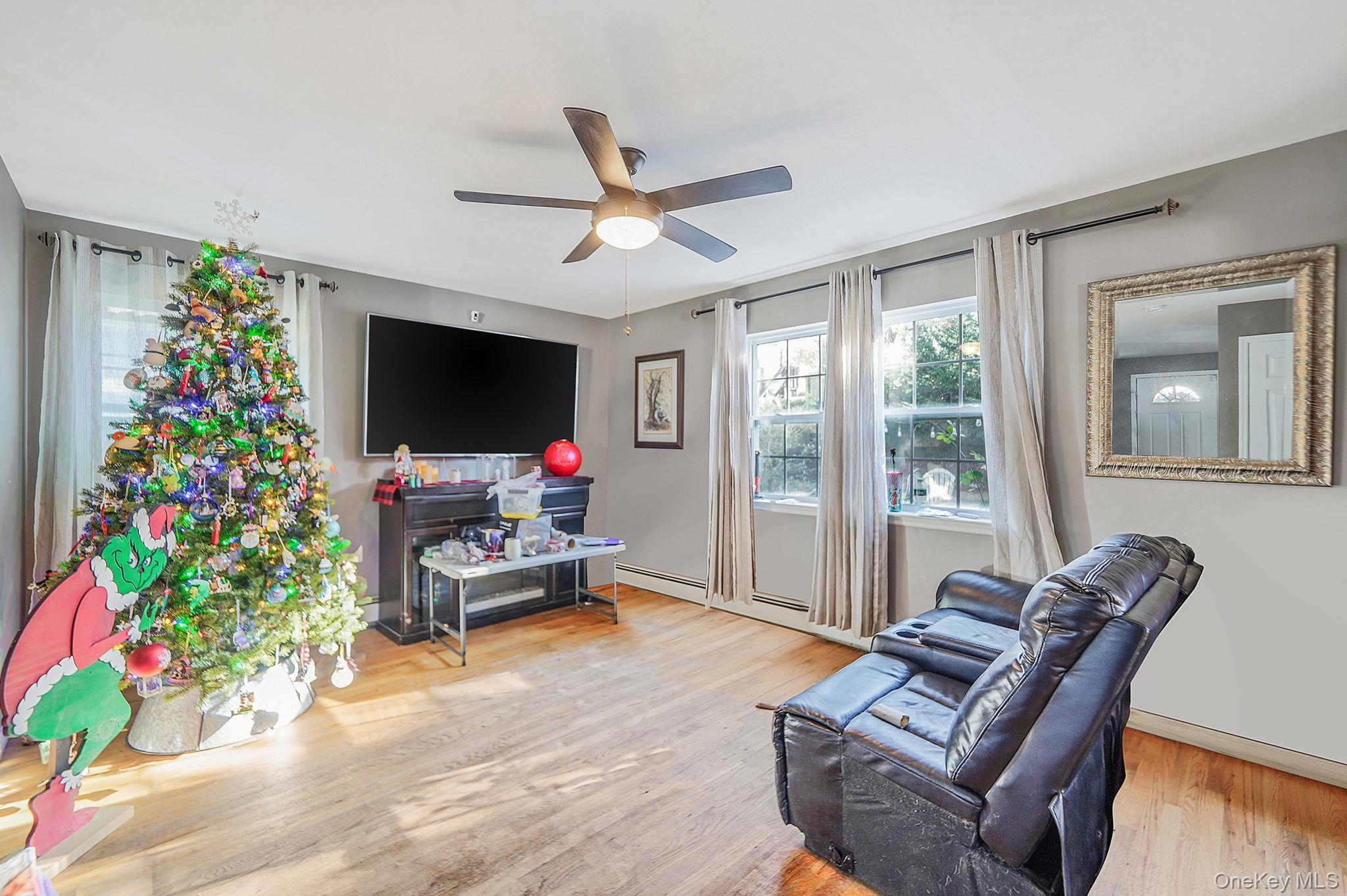 Single Family Bedford  Suffolk County, NY 11950, MLS-931262-5