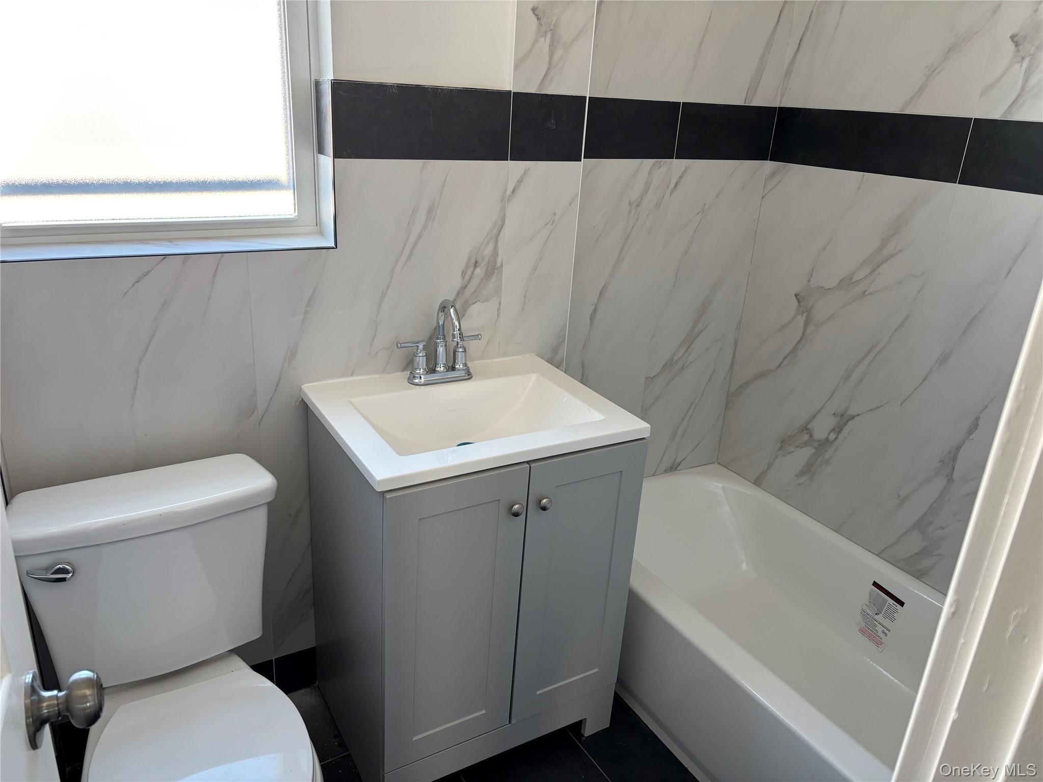 Single Family 105th Queens, NY 11435, MLS-931301-6