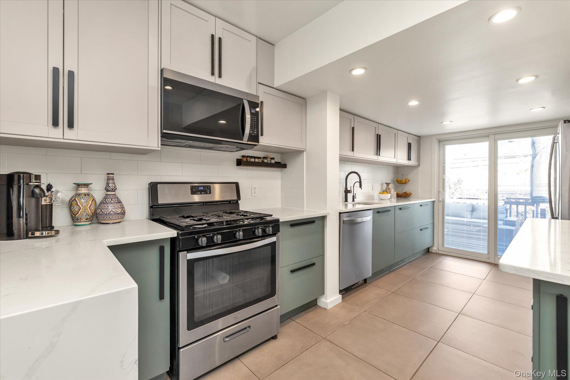 Single Family Gotham  Nassau County, NY 11581, MLS-931309-7