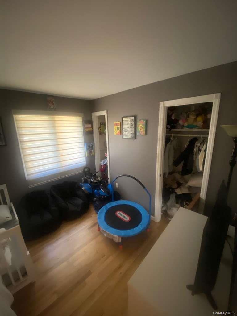 Single Family Wenmore  Suffolk County, NY 11776, MLS-931318-10