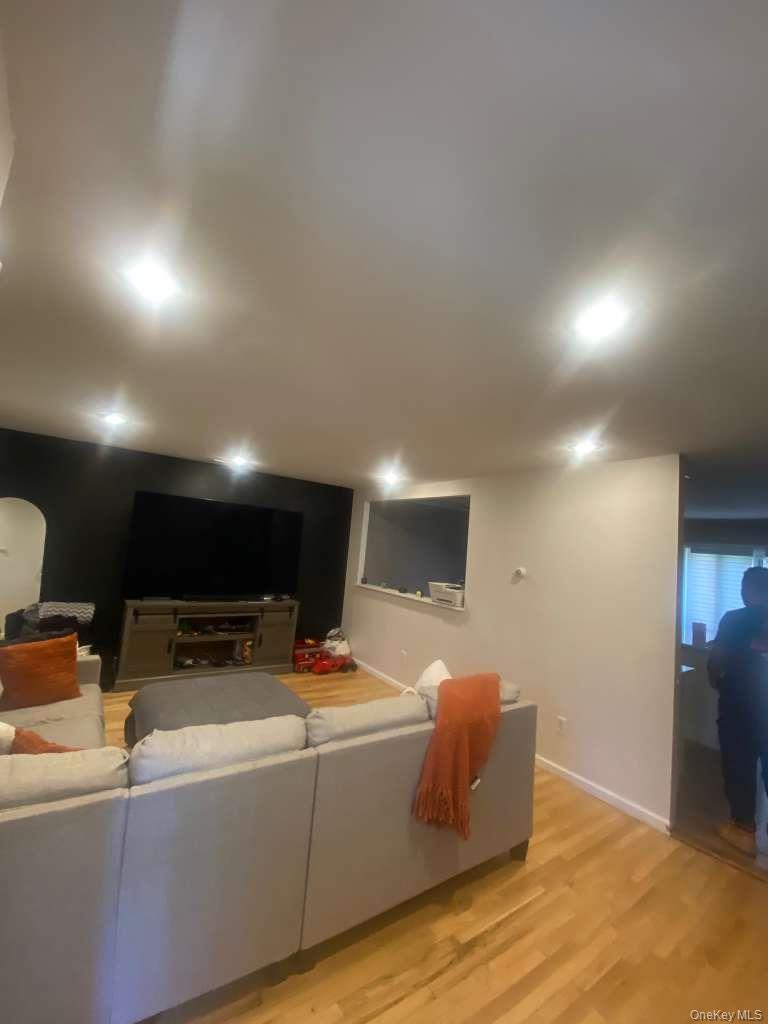 Single Family Wenmore  Suffolk County, NY 11776, MLS-931318-12