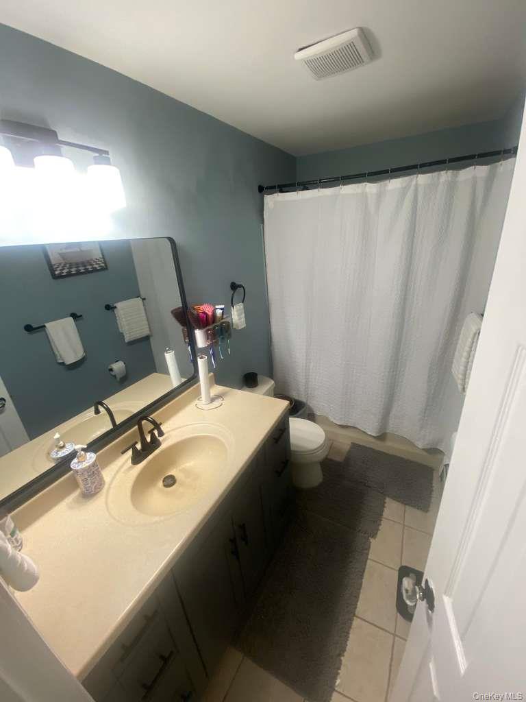 Single Family Wenmore  Suffolk County, NY 11776, MLS-931318-15