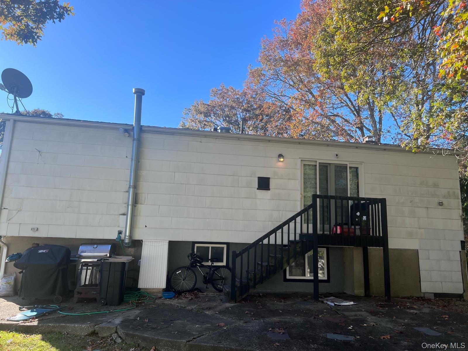 Single Family Wenmore  Suffolk County, NY 11776, MLS-931318-16