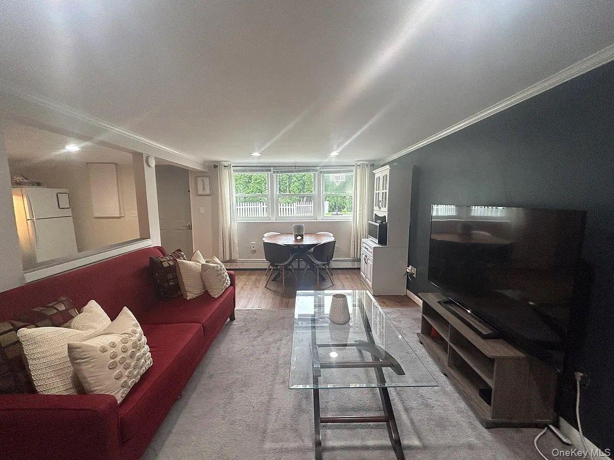 Single Family Wenmore  Suffolk County, NY 11776, MLS-931318-4