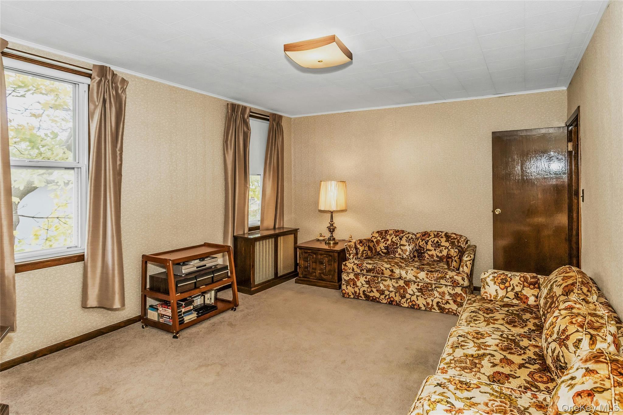 Single Family 56th  Queens, NY 11378, MLS-931324-21