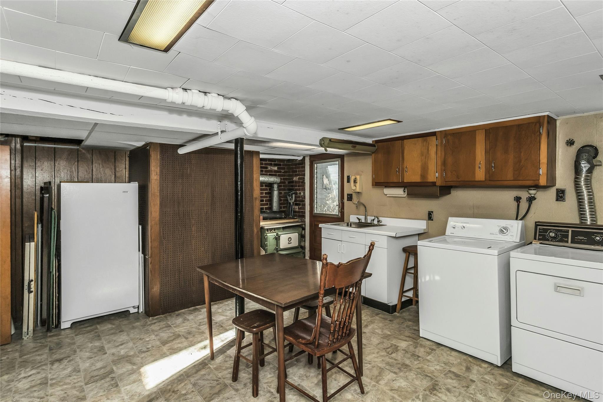 Single Family 56th  Queens, NY 11378, MLS-931324-32