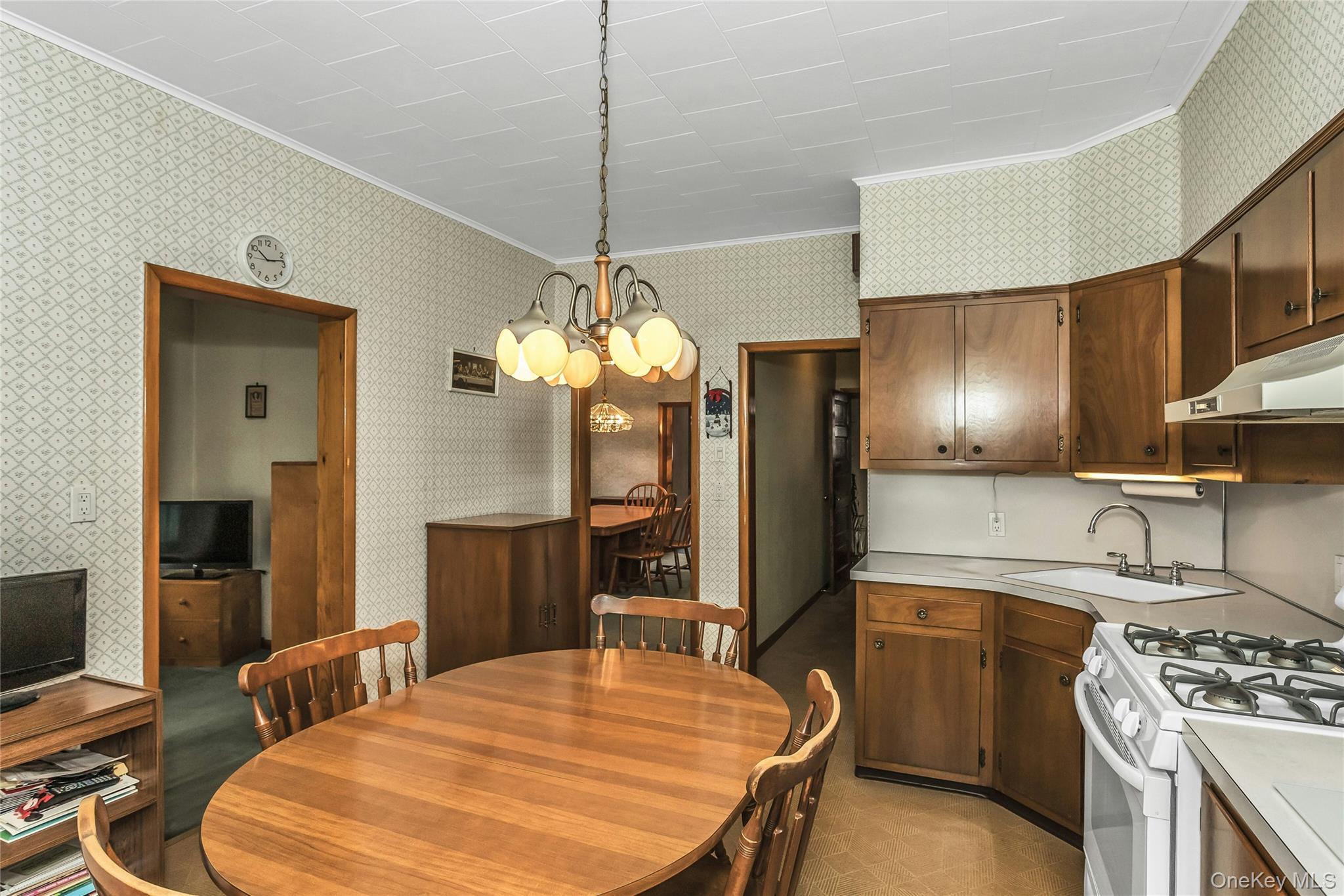 Single Family 56th  Queens, NY 11378, MLS-931324-9