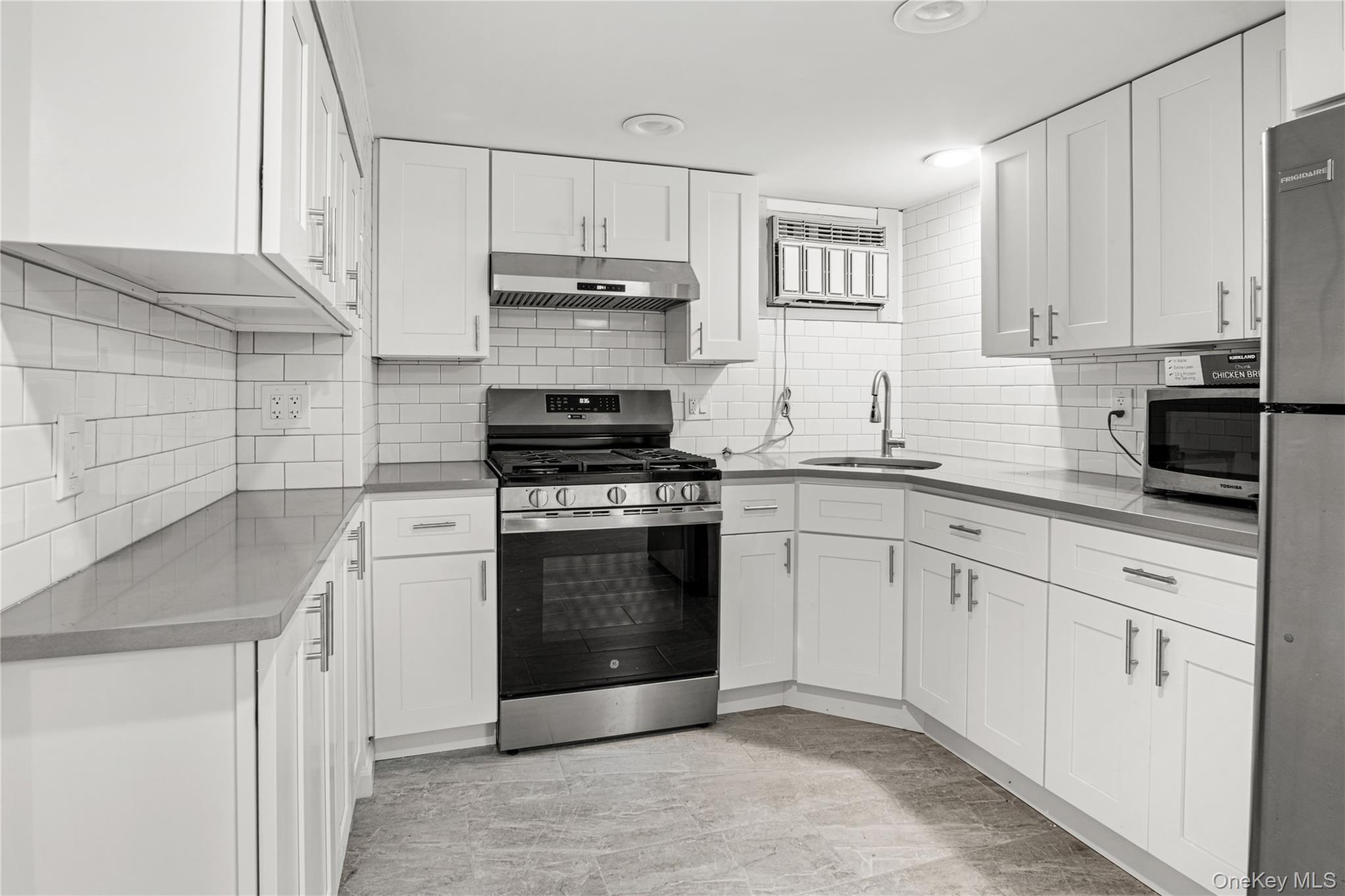 Single Family Cleveland  Nassau County, NY 11553, MLS-931332-12