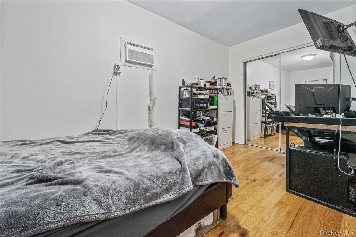 Single Family 78th  Queens, NY 11367, MLS-931334-10