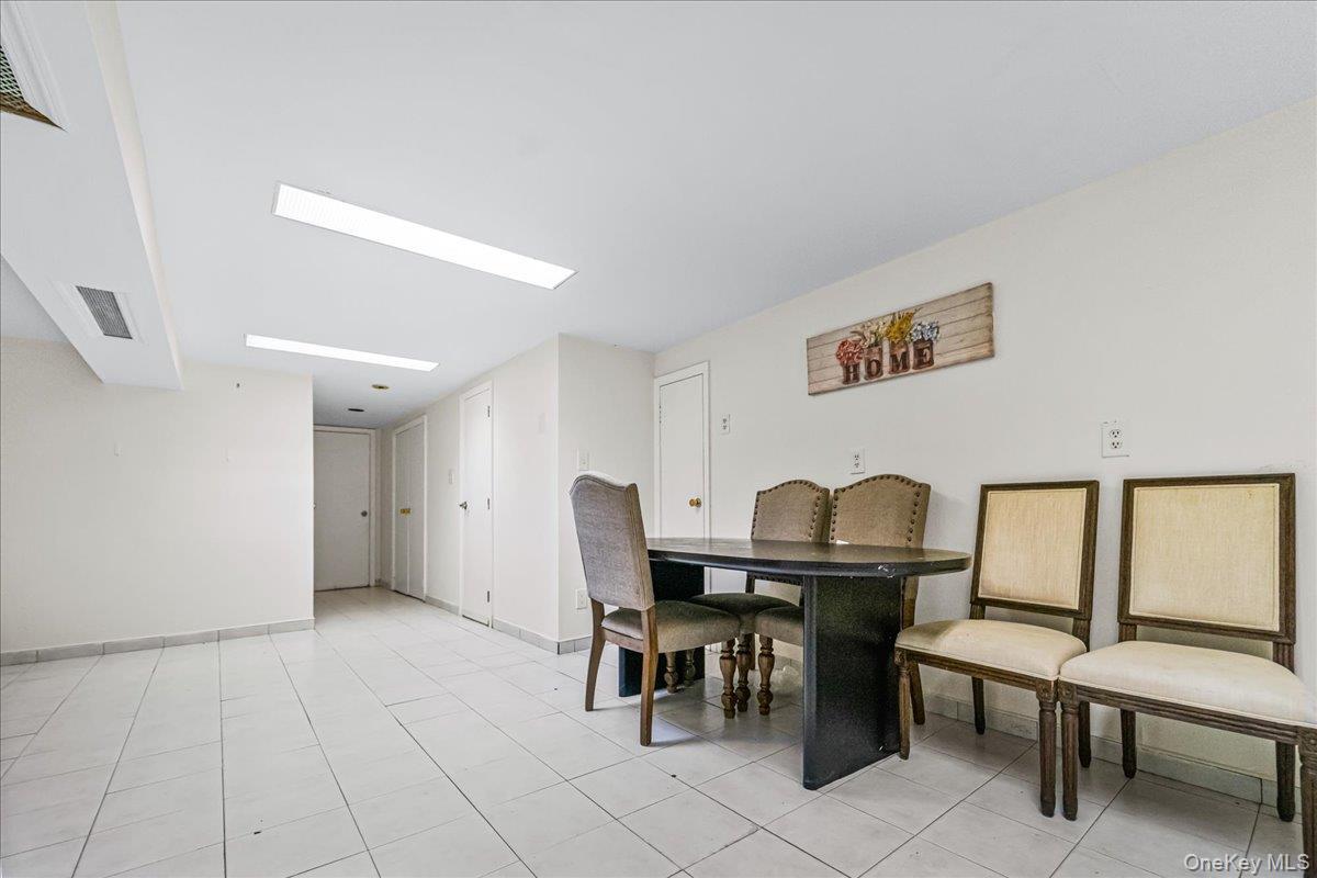 Single Family 78th  Queens, NY 11367, MLS-931334-17