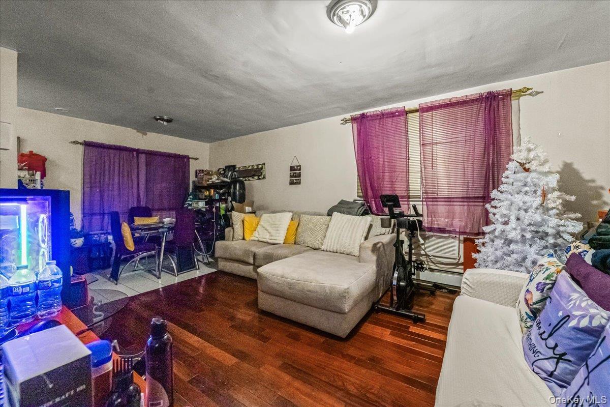 Single Family 78th  Queens, NY 11367, MLS-931334-23