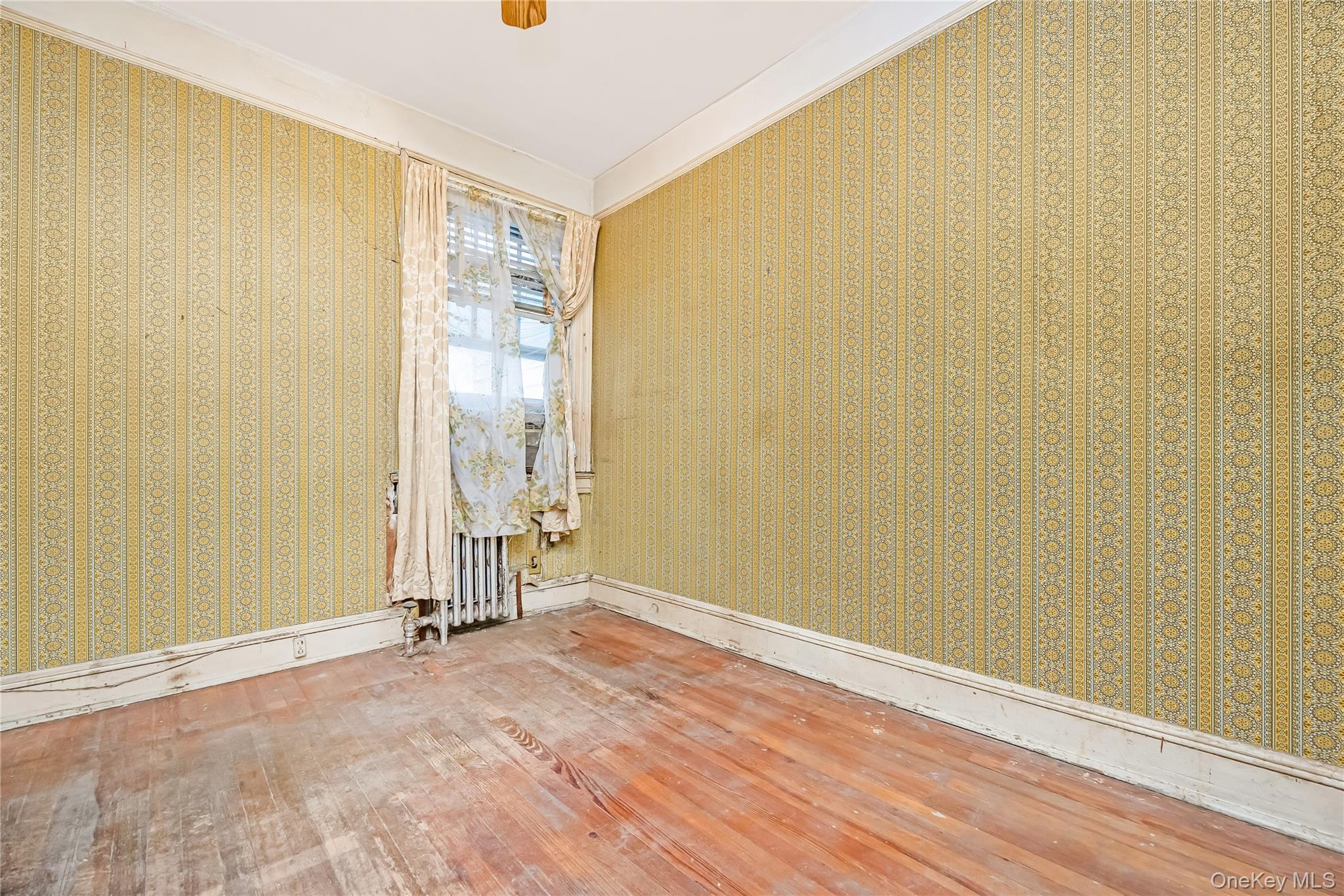 Single Family 144th Queens, NY 11357, MLS-931335-24