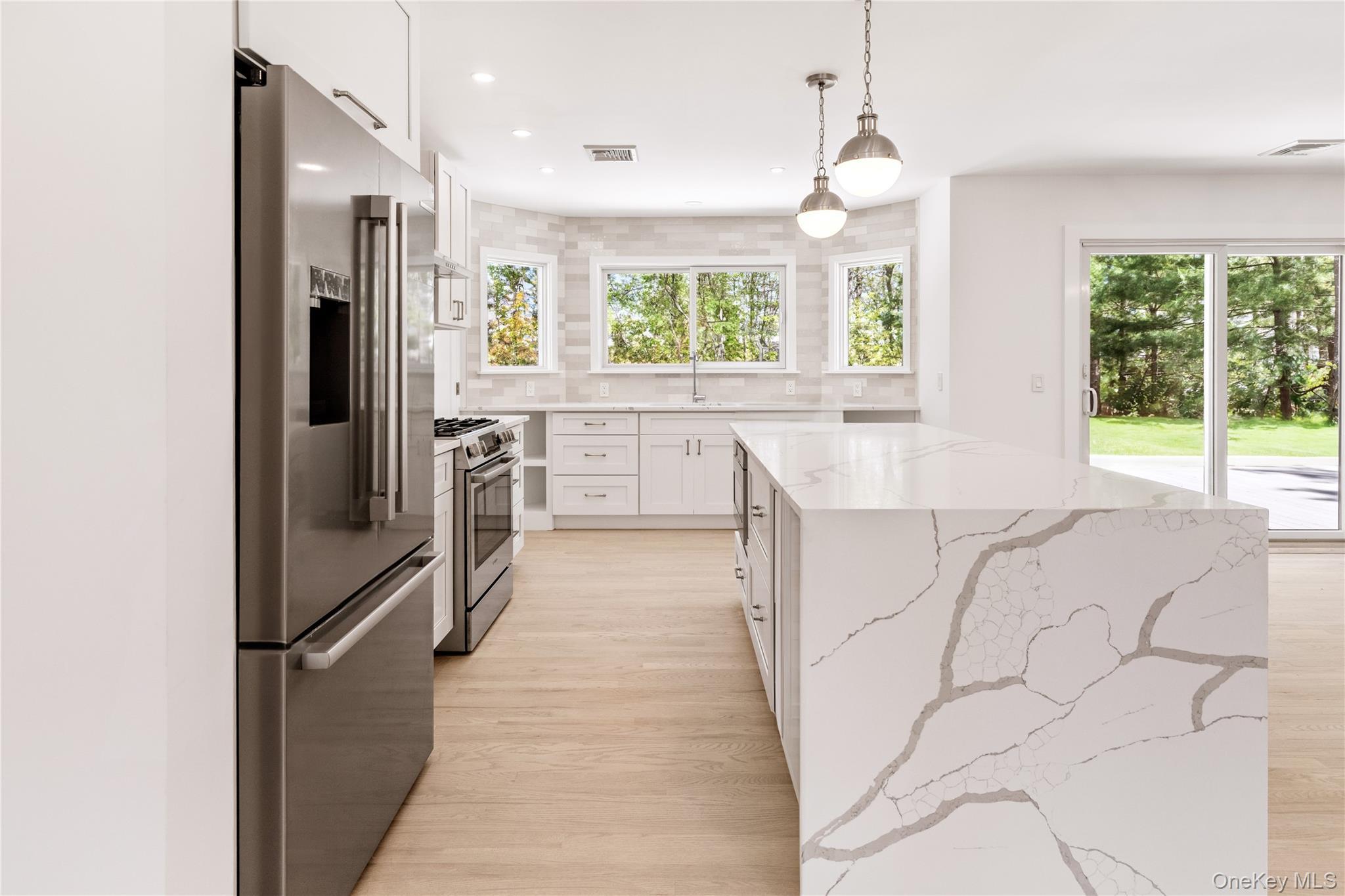 Single Family Pine Tree  Suffolk County, NY 11942, MLS-931336-8