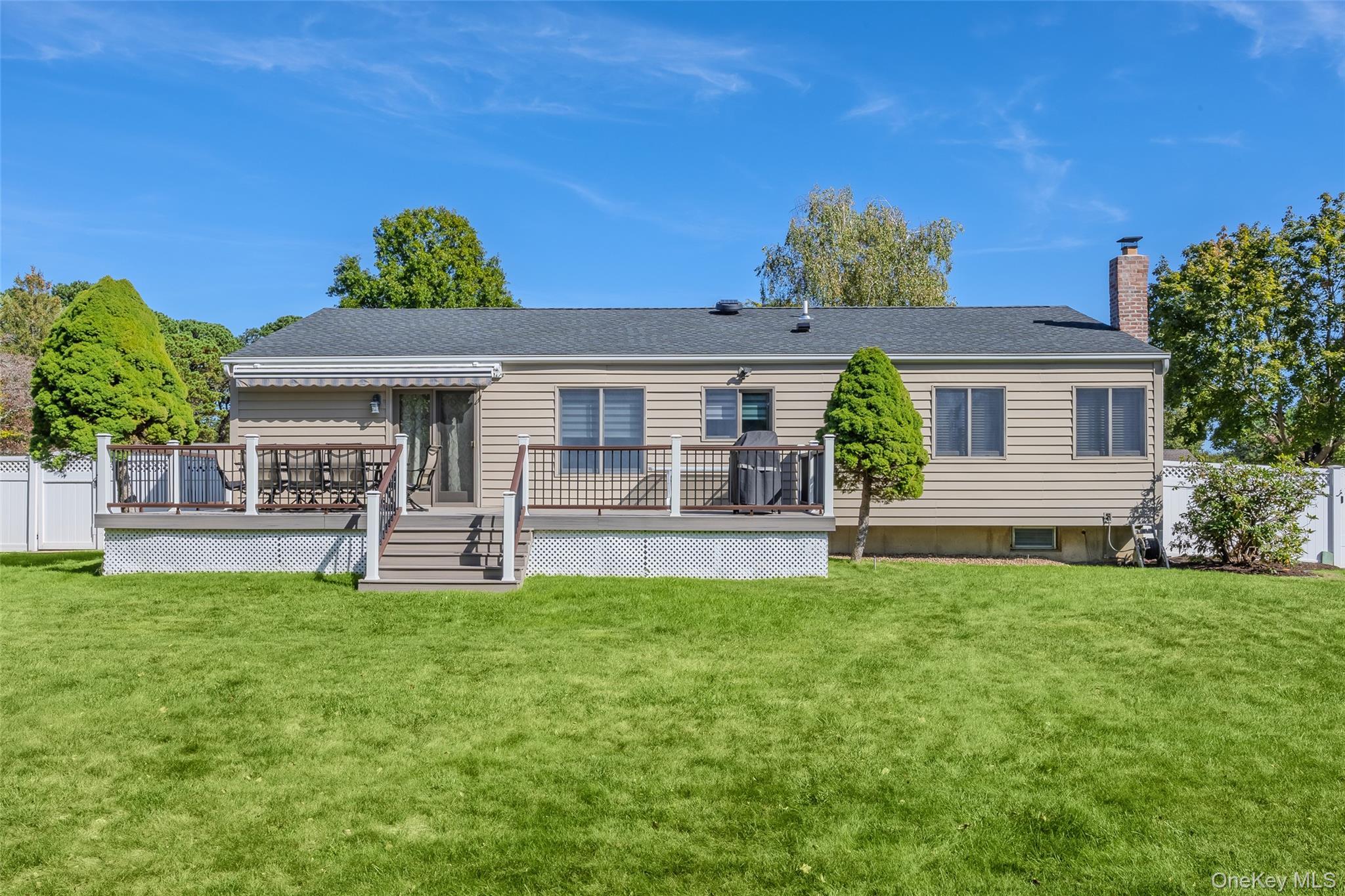 Single Family Lisa Suffolk County, NY 11763, MLS-931342-16