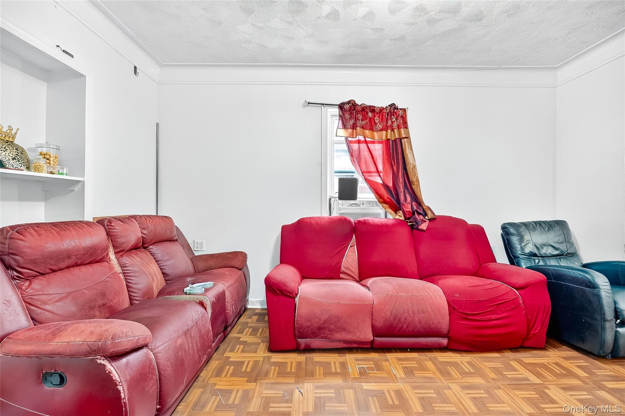 Single Family Evergreen  Bronx, NY 10472, MLS-931348-12