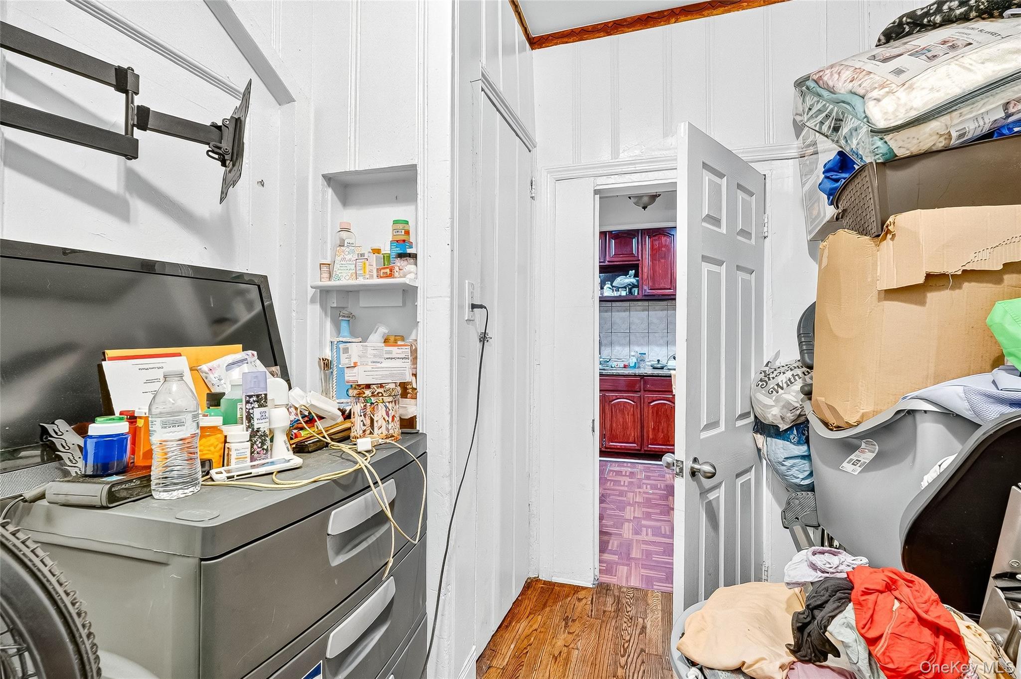 Single Family Evergreen  Bronx, NY 10472, MLS-931348-20