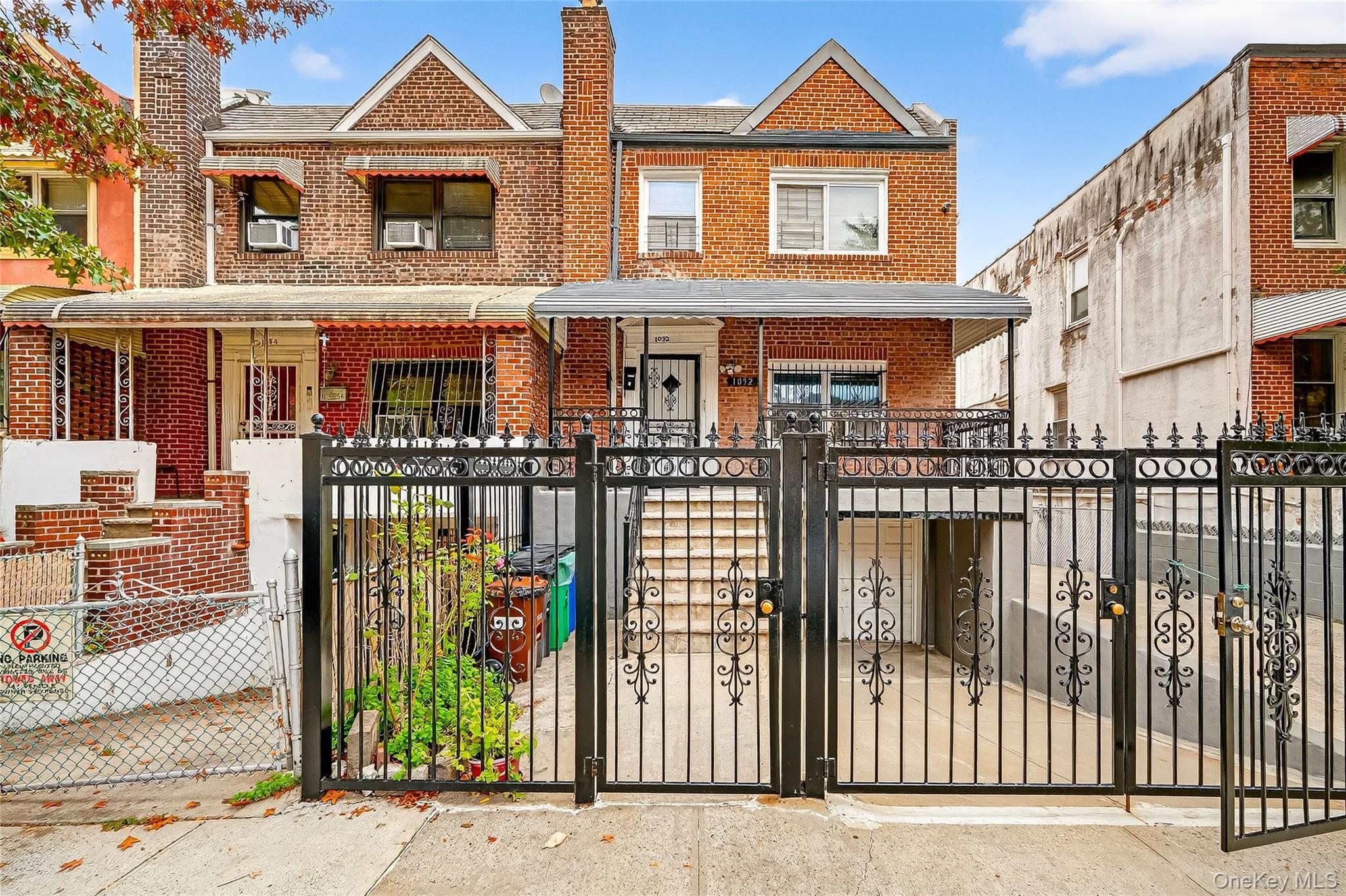 Single Family Evergreen  Bronx, NY 10472, MLS-931348-3