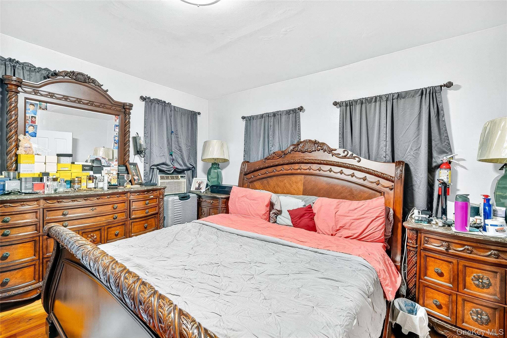 Single Family Evergreen  Bronx, NY 10472, MLS-931348-33