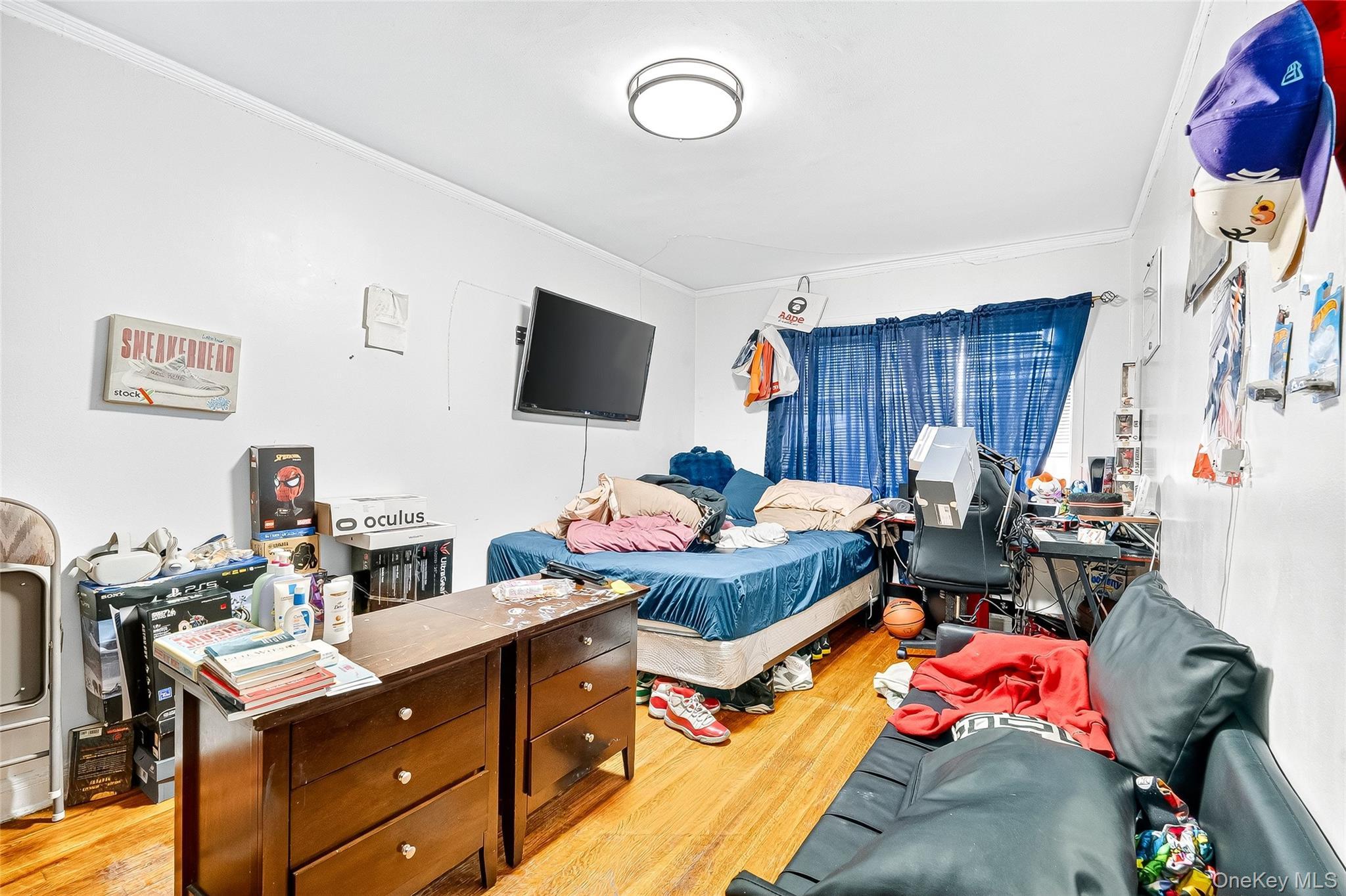 Single Family Evergreen  Bronx, NY 10472, MLS-931348-35