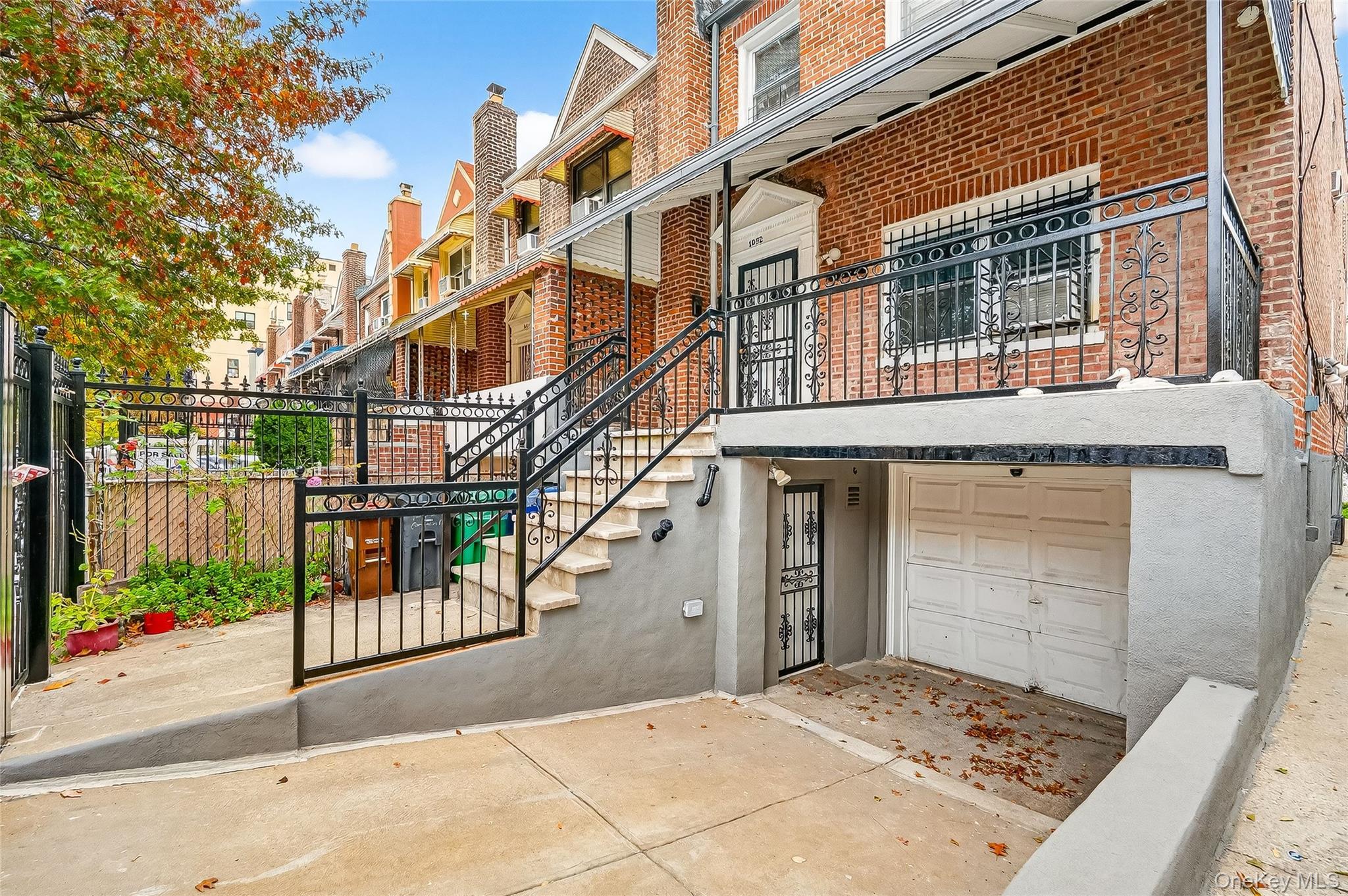 Single Family Evergreen  Bronx, NY 10472, MLS-931348-4