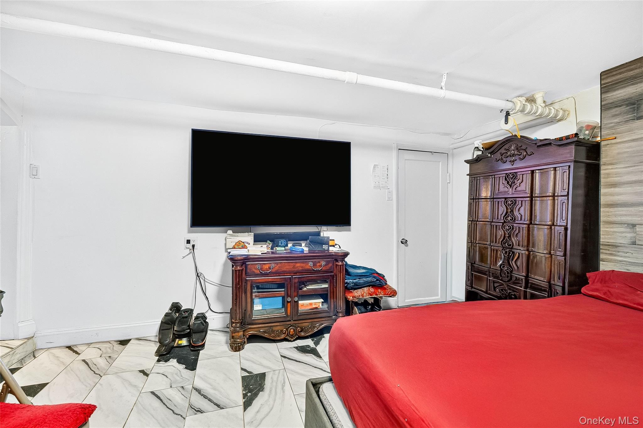 Single Family Evergreen  Bronx, NY 10472, MLS-931348-44