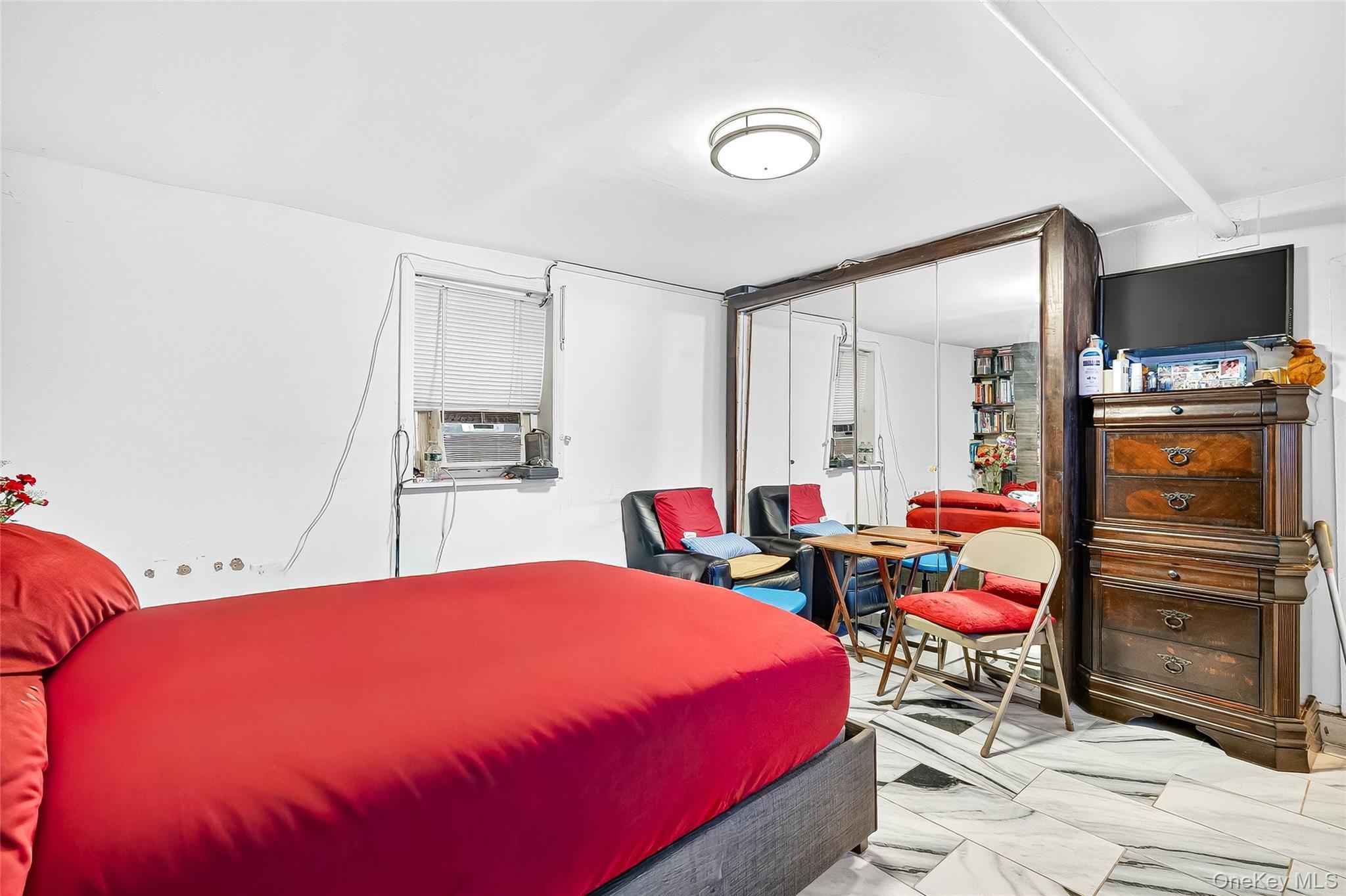 Single Family Evergreen  Bronx, NY 10472, MLS-931348-45