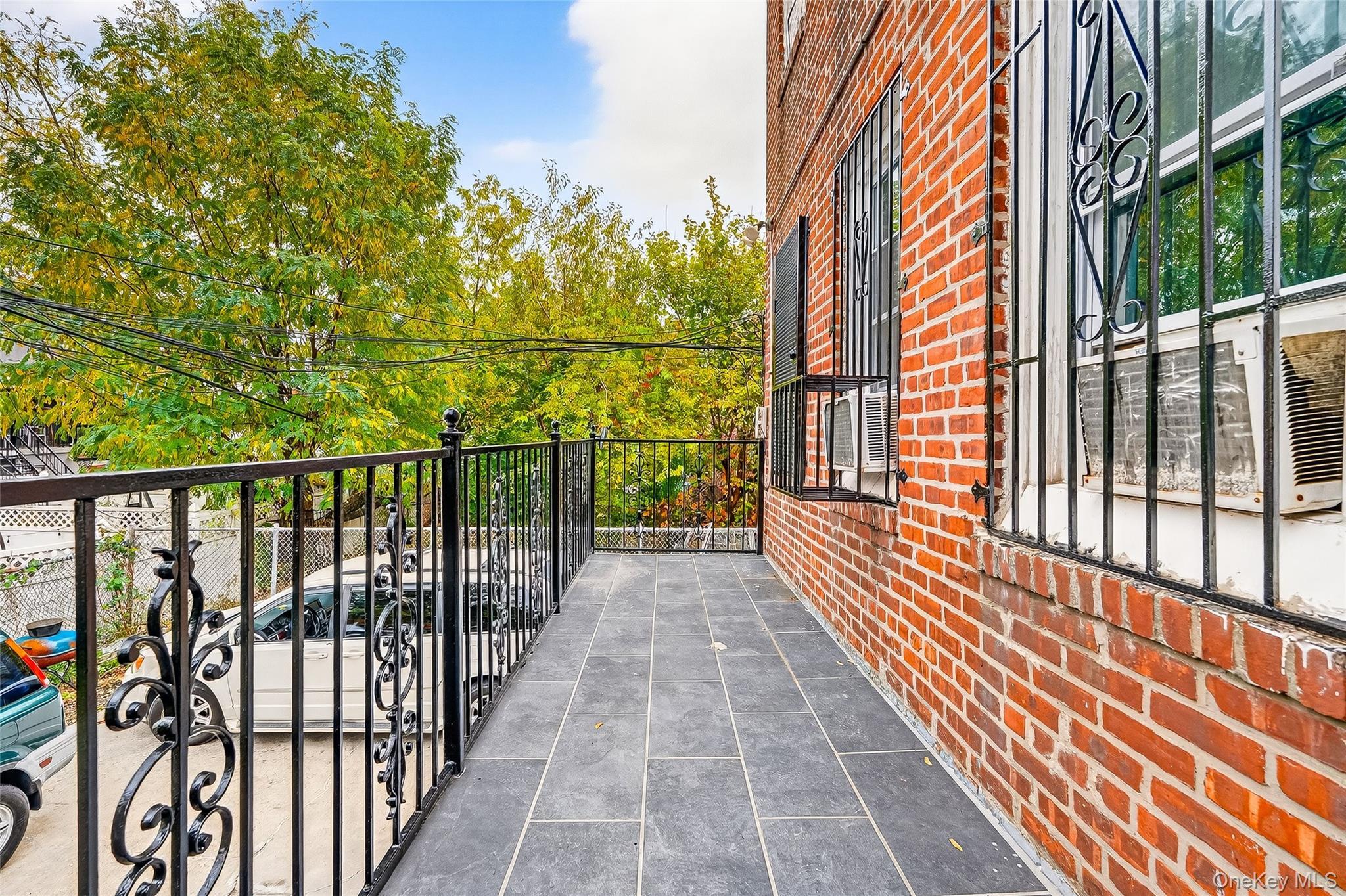 Single Family Evergreen  Bronx, NY 10472, MLS-931348-48