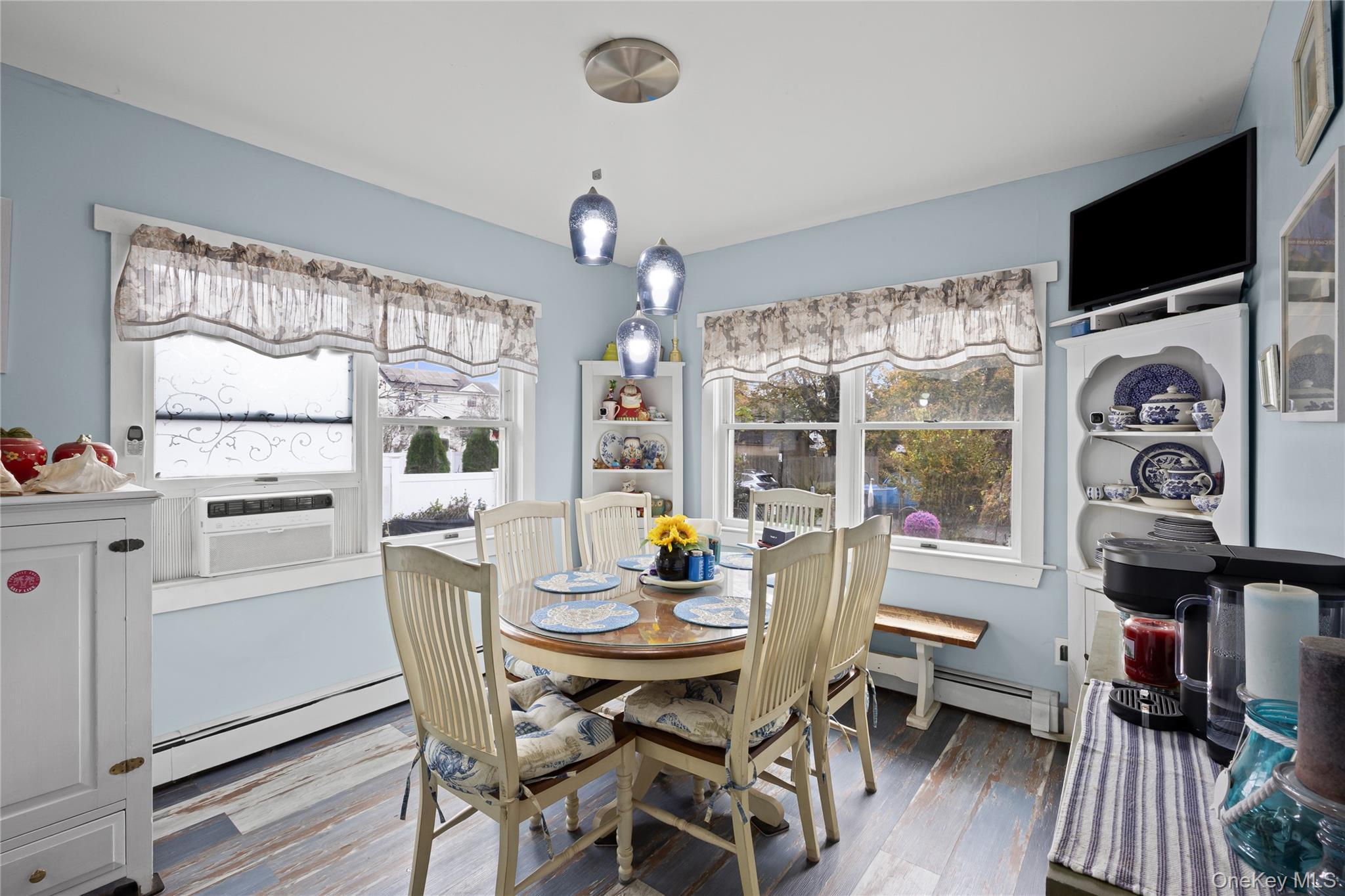 Single Family Elm Suffolk County, NY 11951, MLS-931385-16