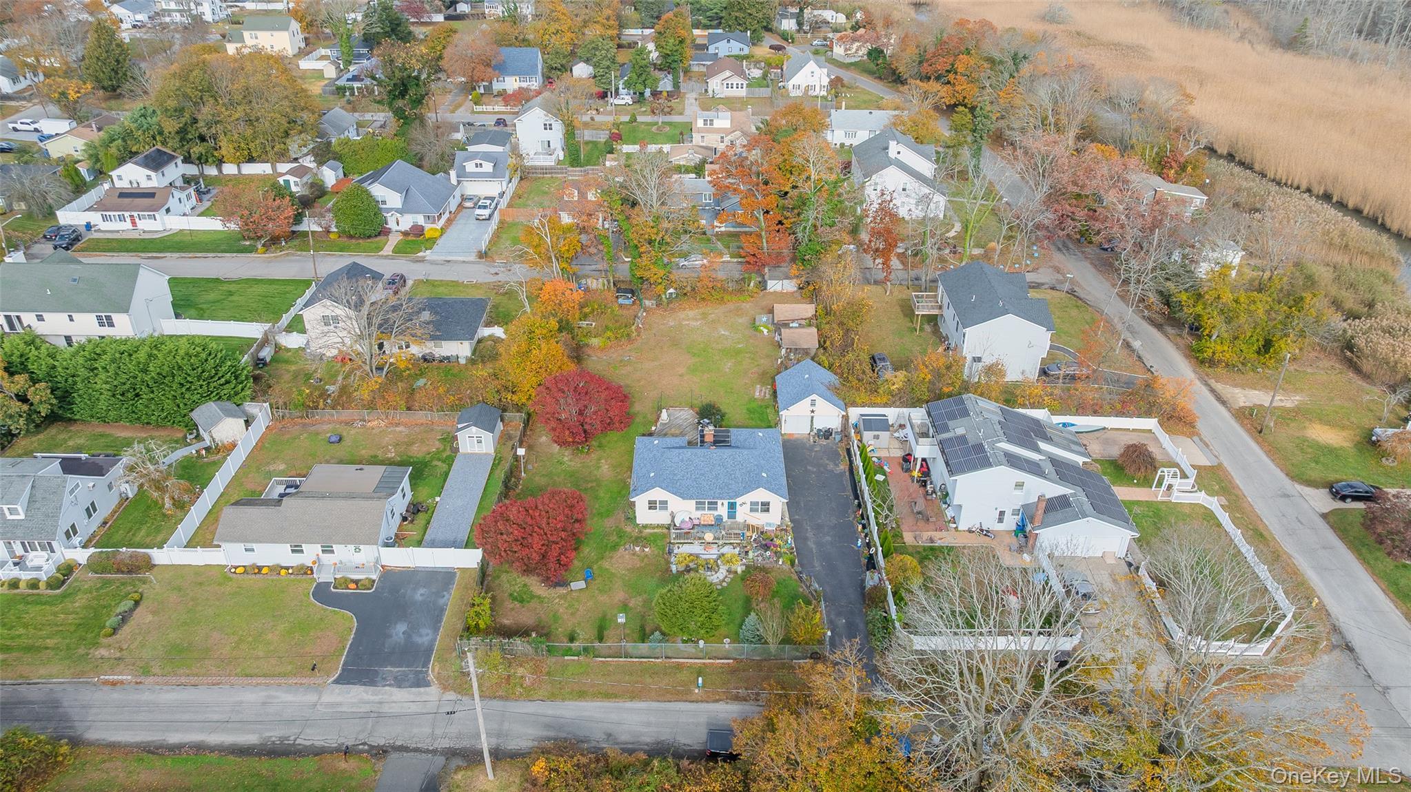 Single Family Elm Suffolk County, NY 11951, MLS-931385-21