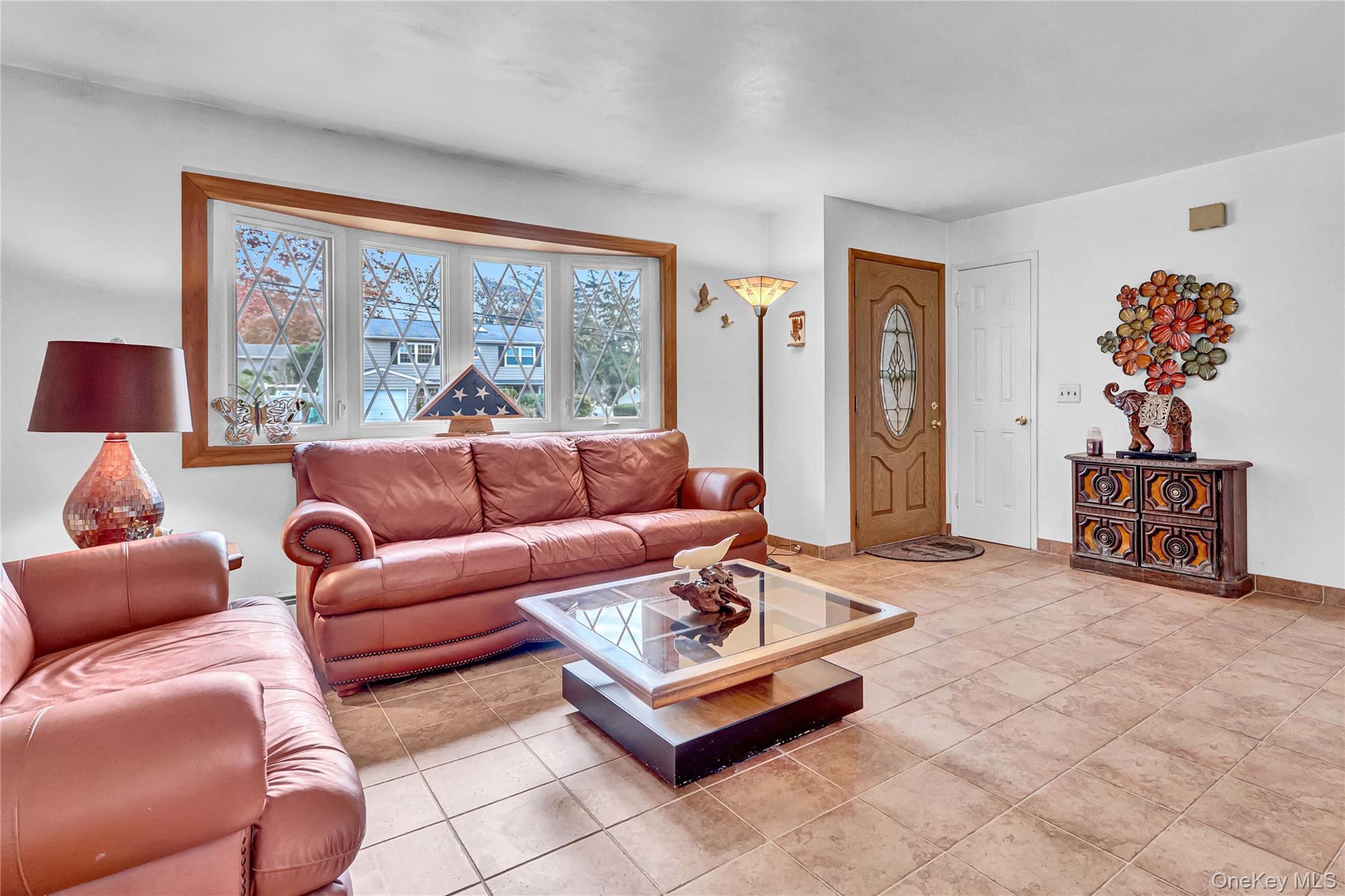 Single Family Blue Point Suffolk County, NY 11782, MLS-931386-5