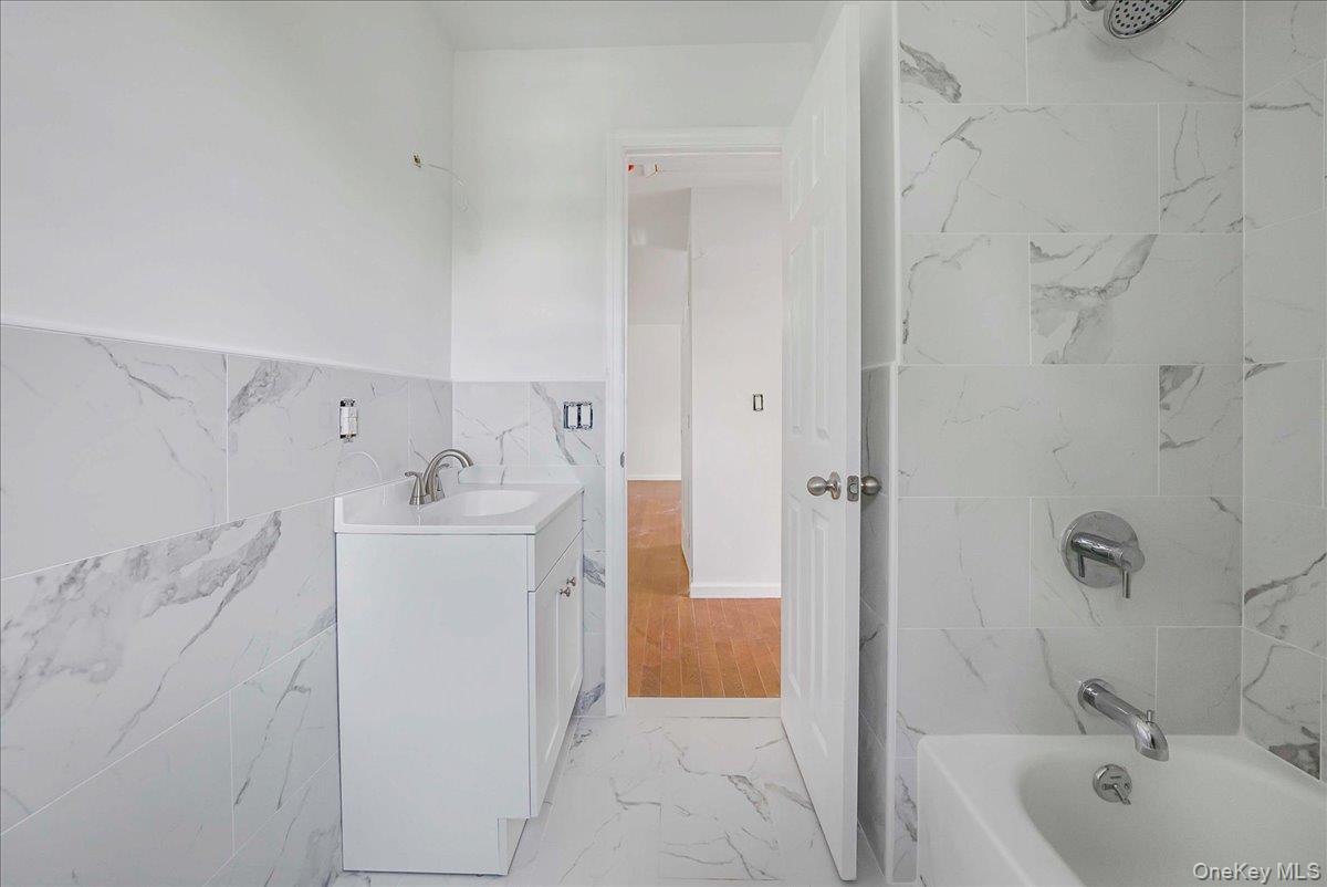 Single Family Waldron  Rockland County, NY 10960, MLS-931402-22