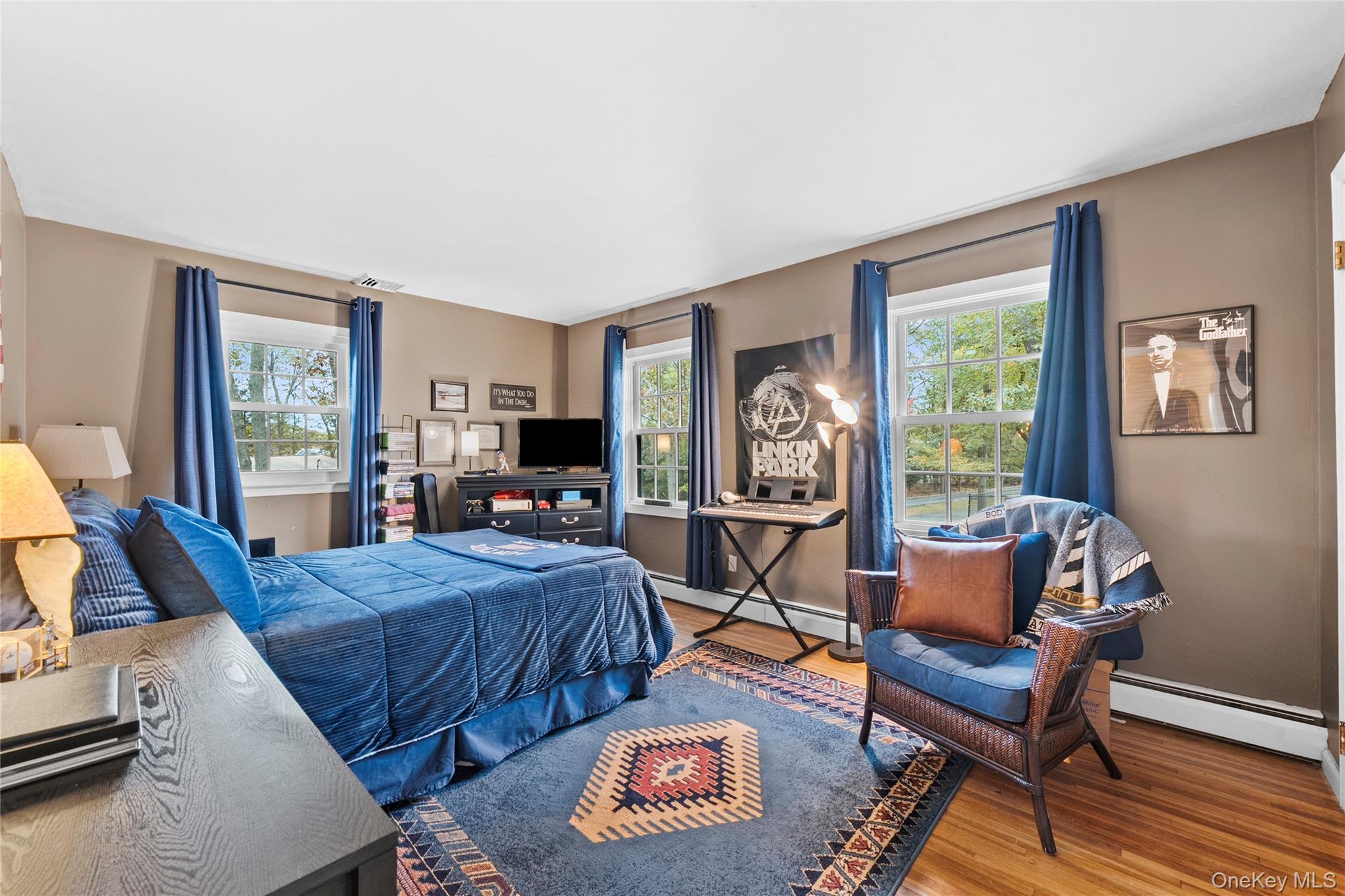 Single Family Hoffman Suffolk County, NY 11788, MLS-931406-28