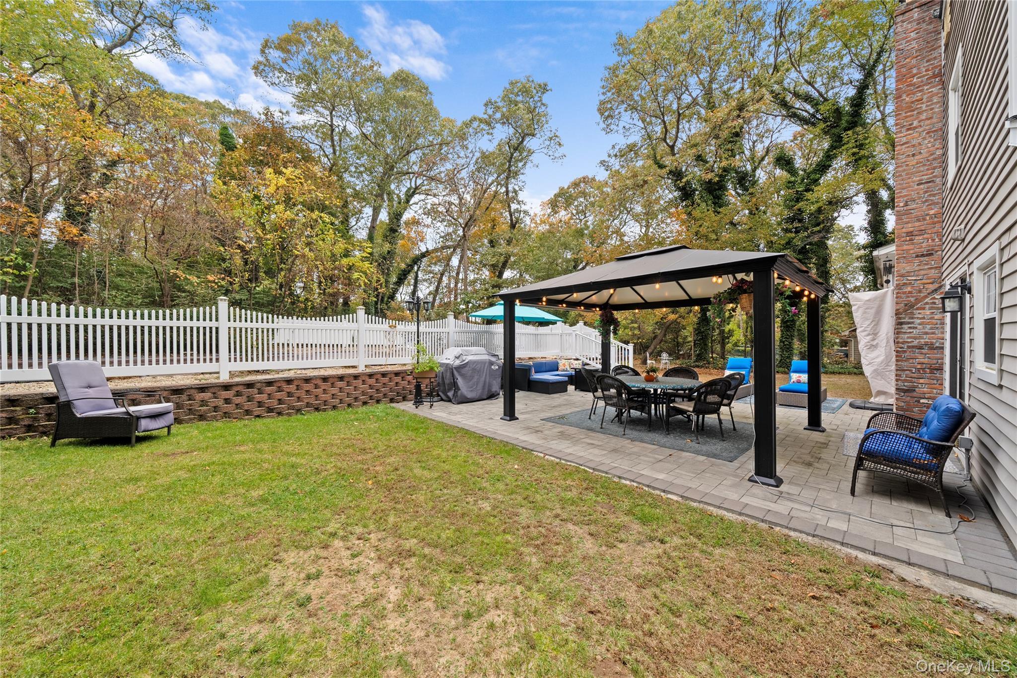 Single Family Hoffman Suffolk County, NY 11788, MLS-931406-38