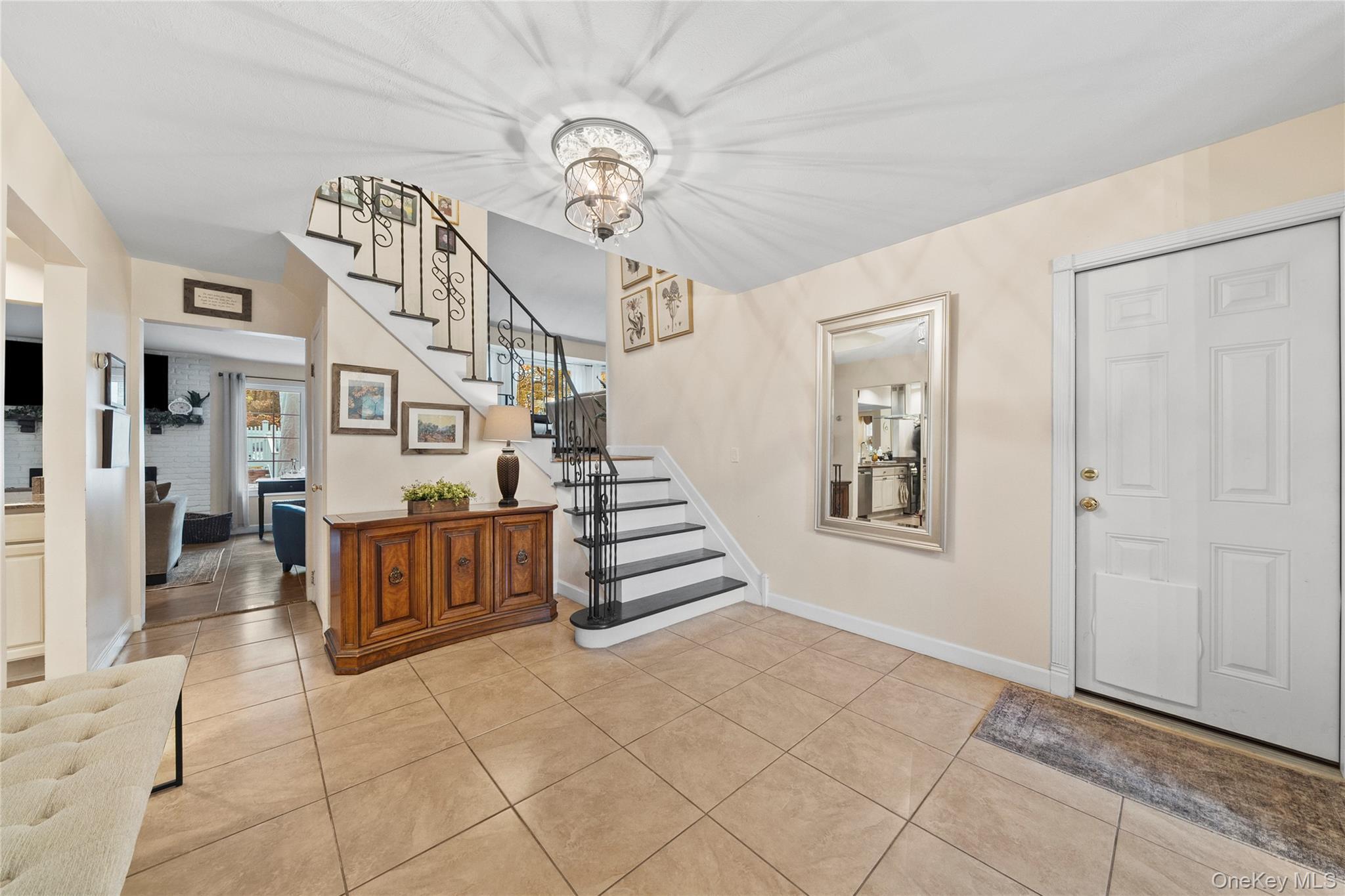 Single Family Hoffman Suffolk County, NY 11788, MLS-931406-5